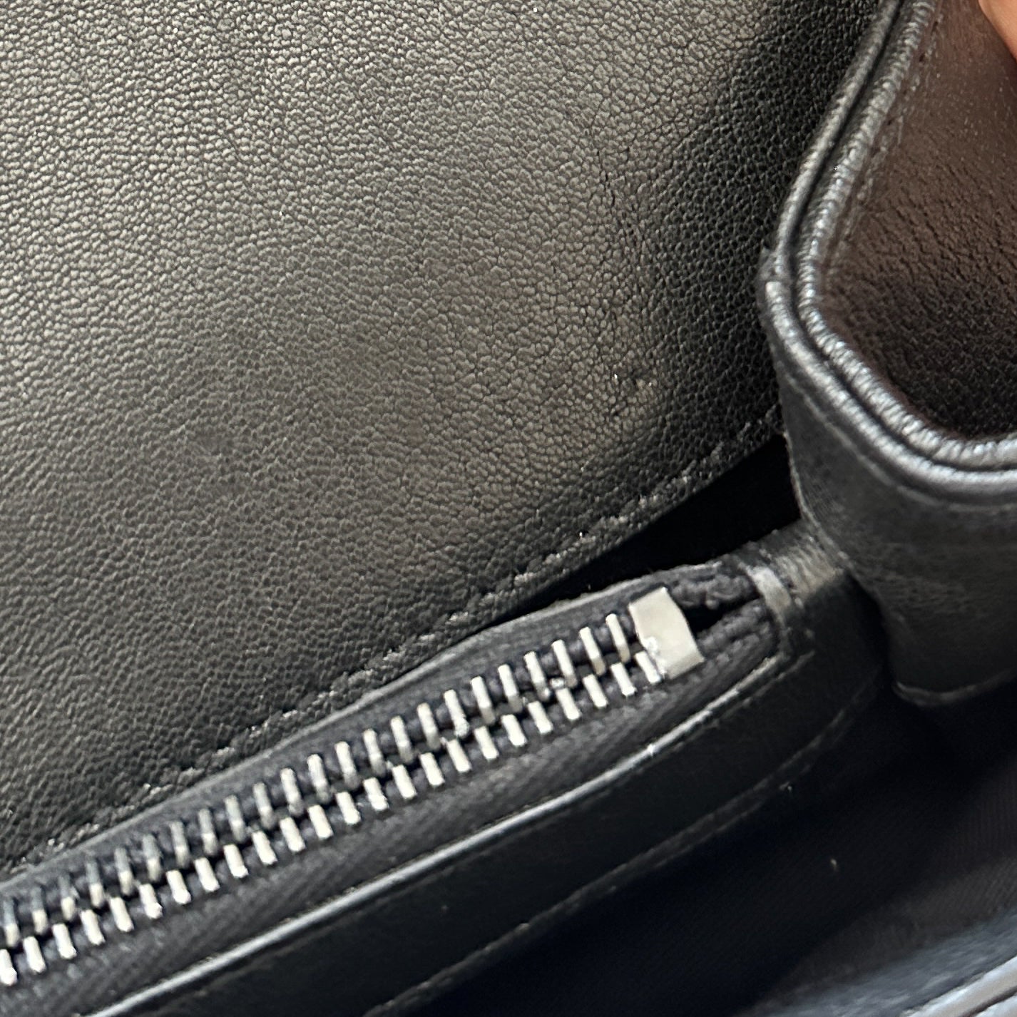 Saint Laurent College Medium Bag in Quilted Leather RRP £2K | Authentic Preloved
