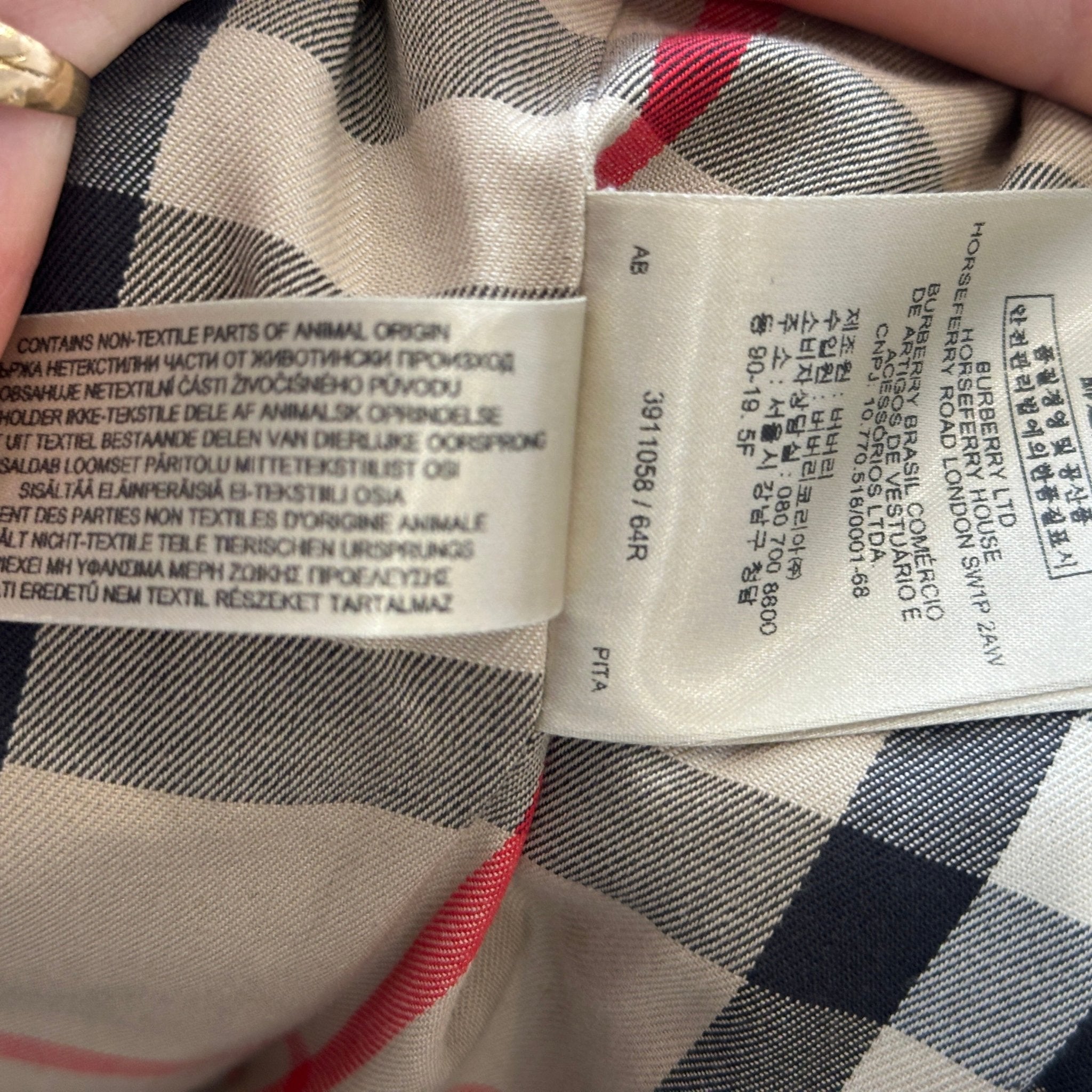 Burberry Wiltshire Heritage Trench Coat RRP £2000 | Authentic Preloved - Reloved Again