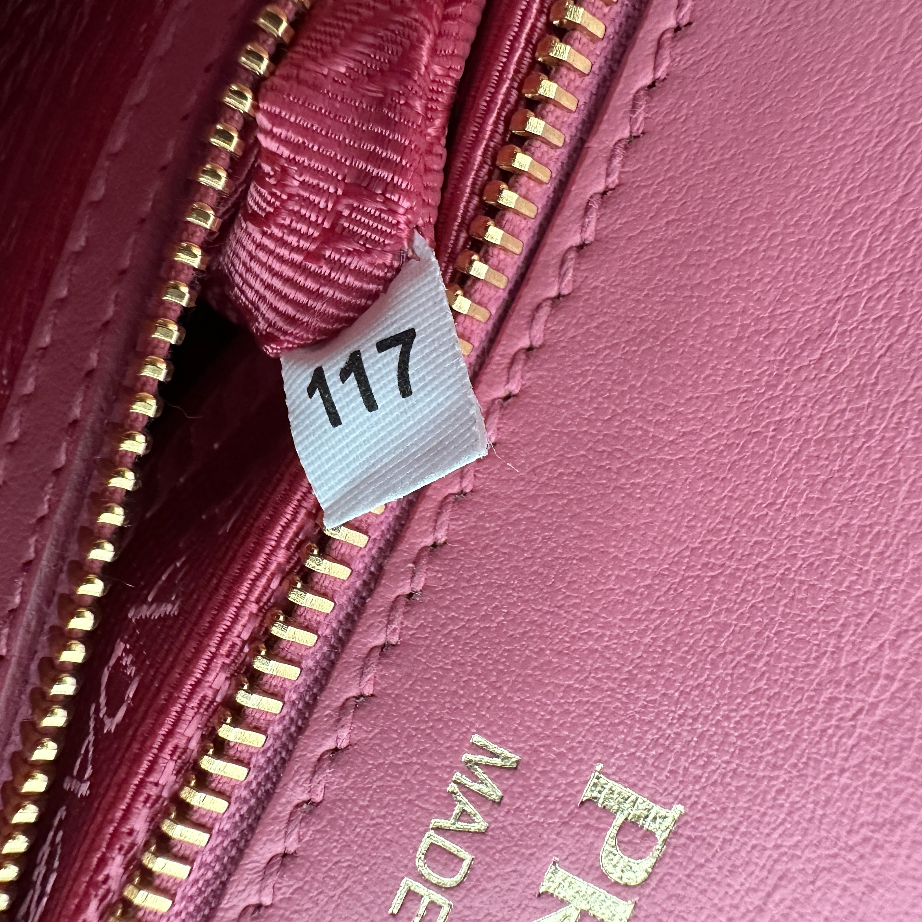 Prada Pink Floral Raffia Paglia Ricamo Crossbody Bag RRP £1150 | Authentic Preloved