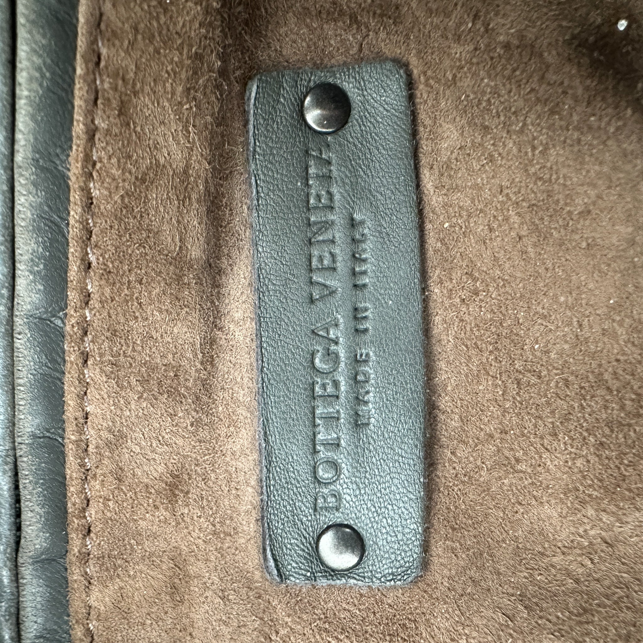 Bottega Veneta Medium Hobo Intrecciato Shoulder Bag in Dark Grey RRP £4080 | Authentic Preloved