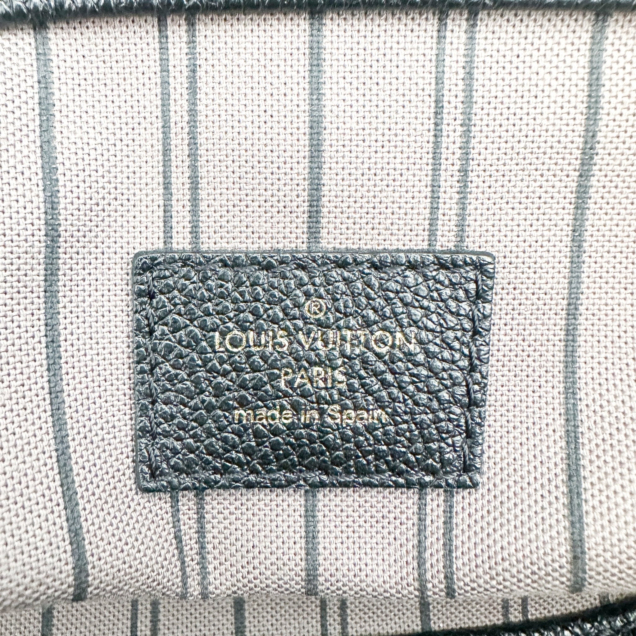Louis Vuitton Artsy MM Tote Bag in Black RRP £2500 | Authentic Preloved - Reloved Again