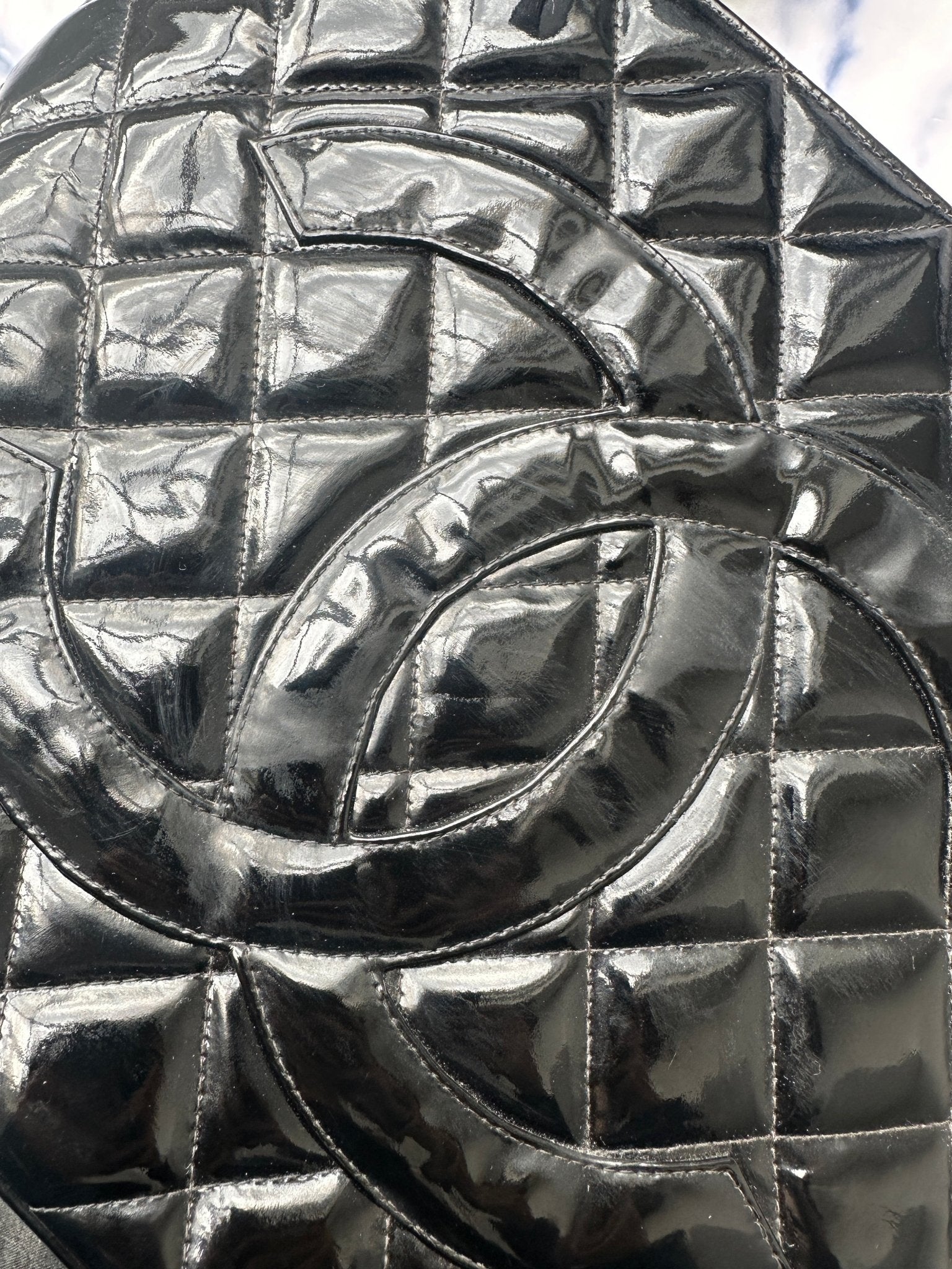 Chanel Vintage CC Black Patent Medallion Tote Bag RRP £3705 | Authentic Preloved [final sale] - Reloved Again
