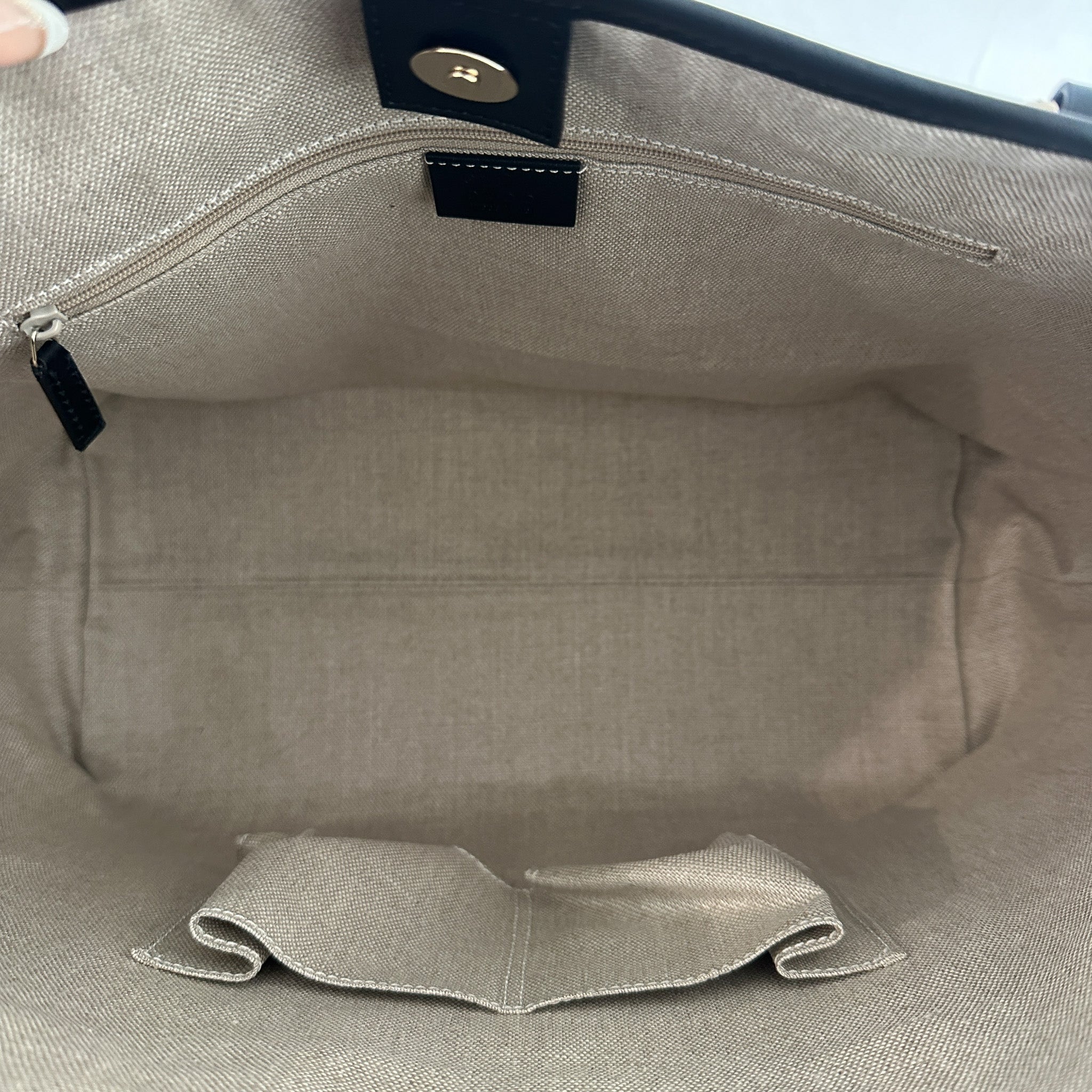 Gucci Microguccissima Tote Bag RRP £1,100 | Authentic Preloved - Reloved Again