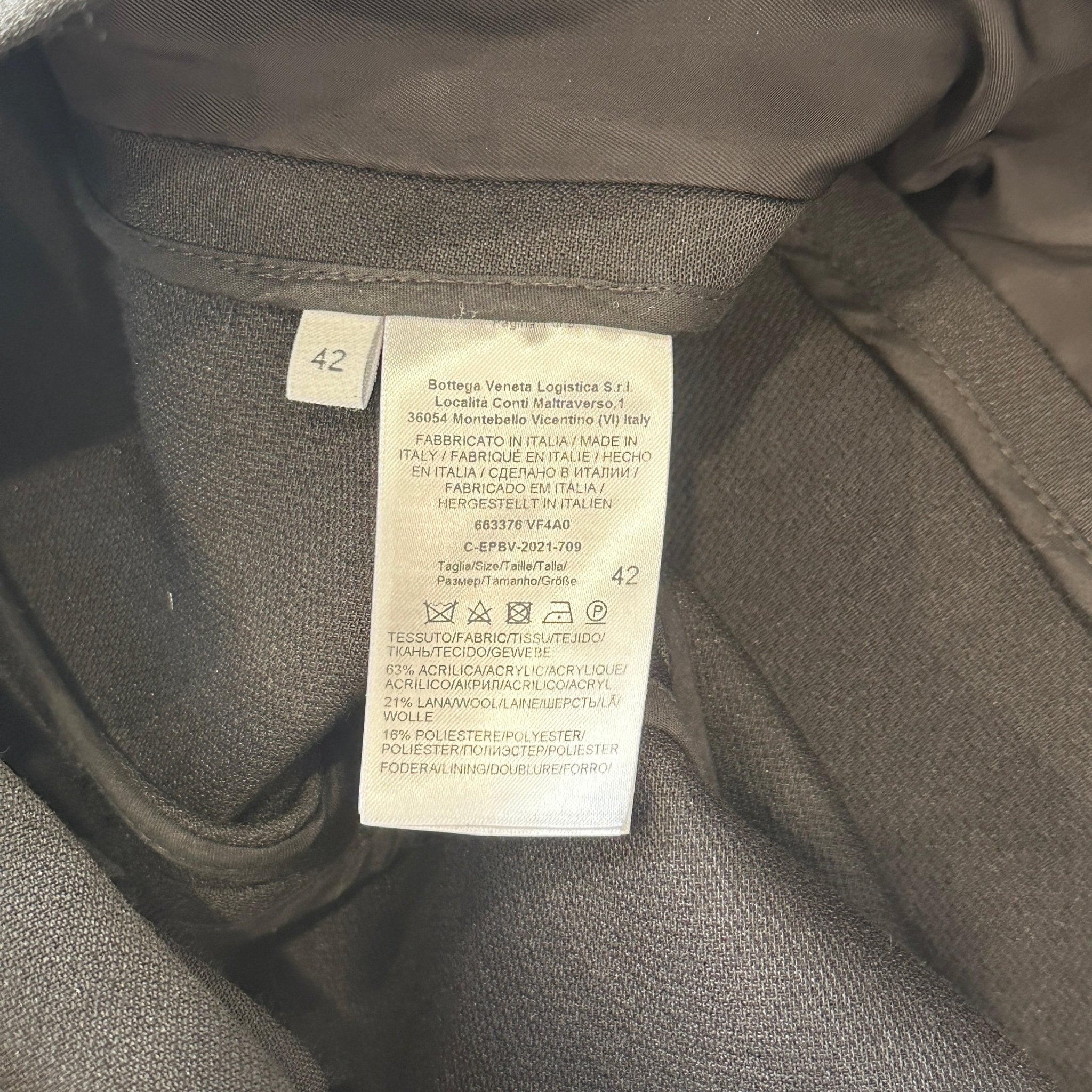 Bottega Veneta Black Wool Black Scoop Suit RRP £2000 | Authentic Preloved - Reloved Again