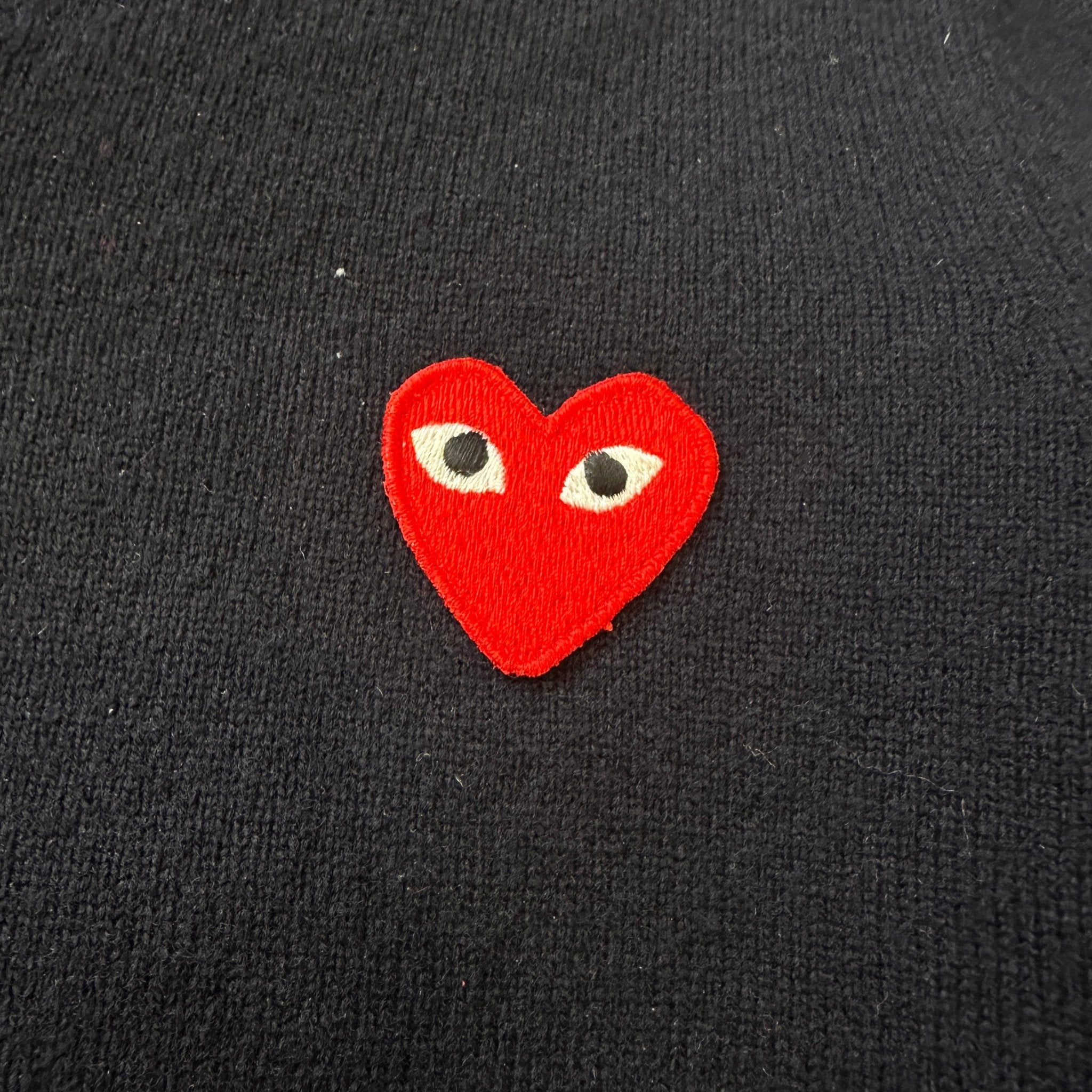 PLAY Comme des Garçons Navy & Red Heart Wool Jumper (RRP £250) | Authentic Preloved - Reloved Again