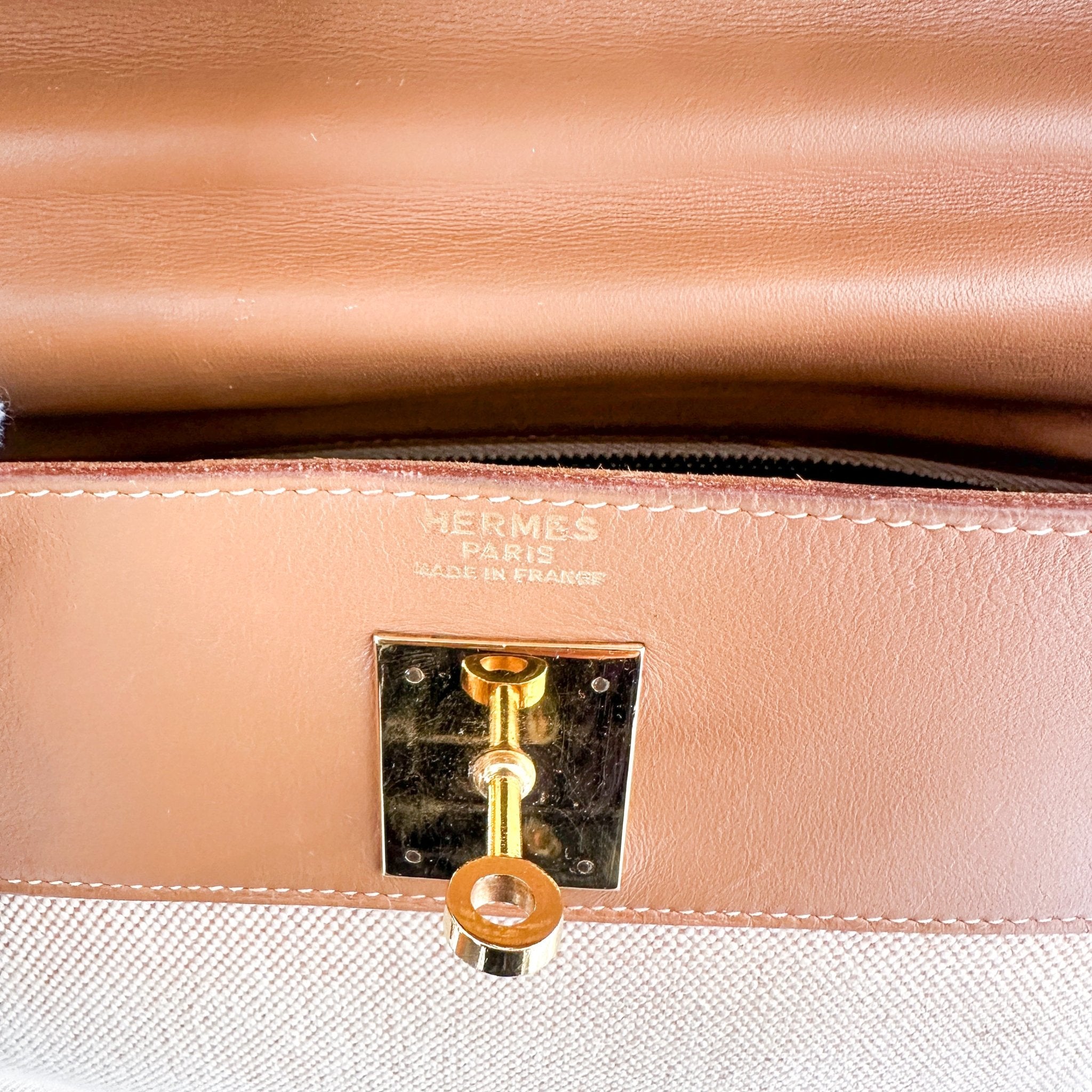 Hermès Kelly 32 Natural Courchevel and Toile with Gold Hardware | Authentic Preloved - Reloved Again