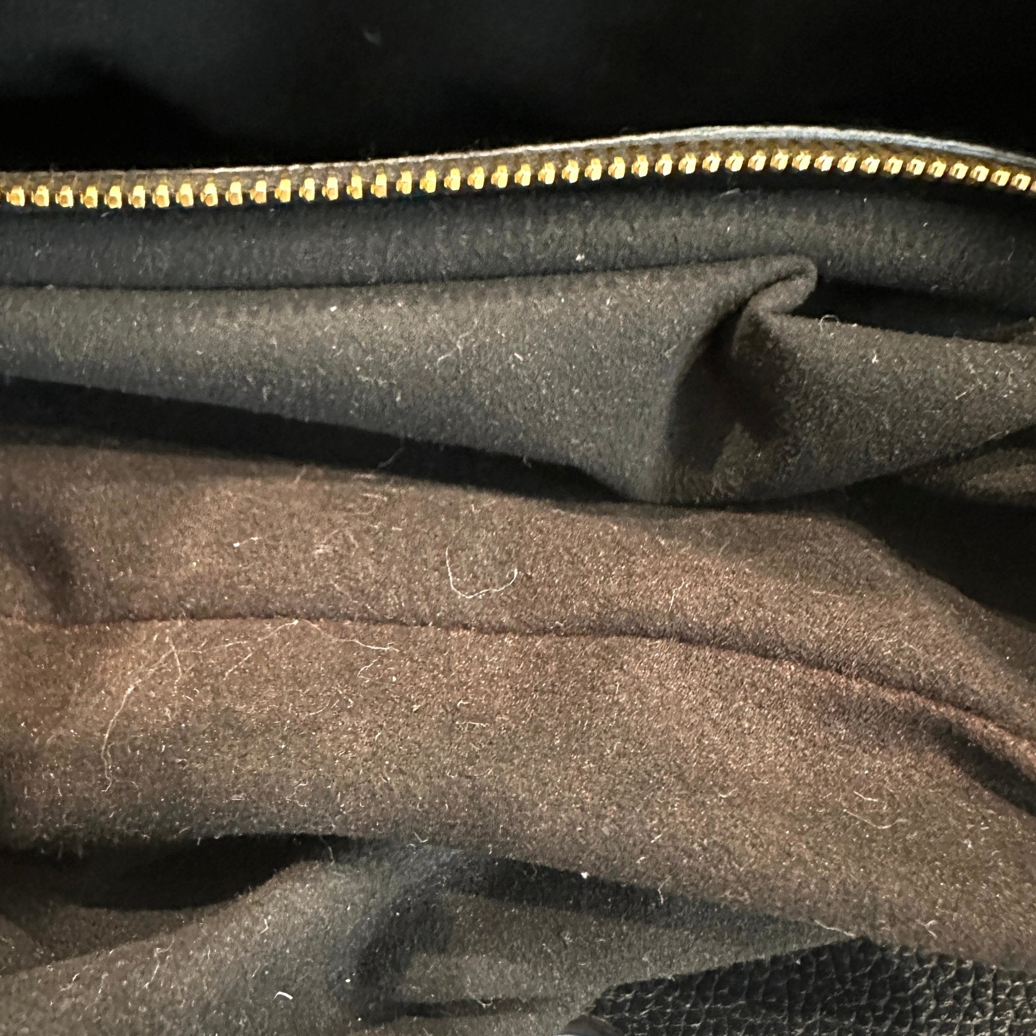 Tom Ford Medium Audrey T - Buckle Tote Bag in Black (RRP £1800) | Authentic Preloved - Reloved Again