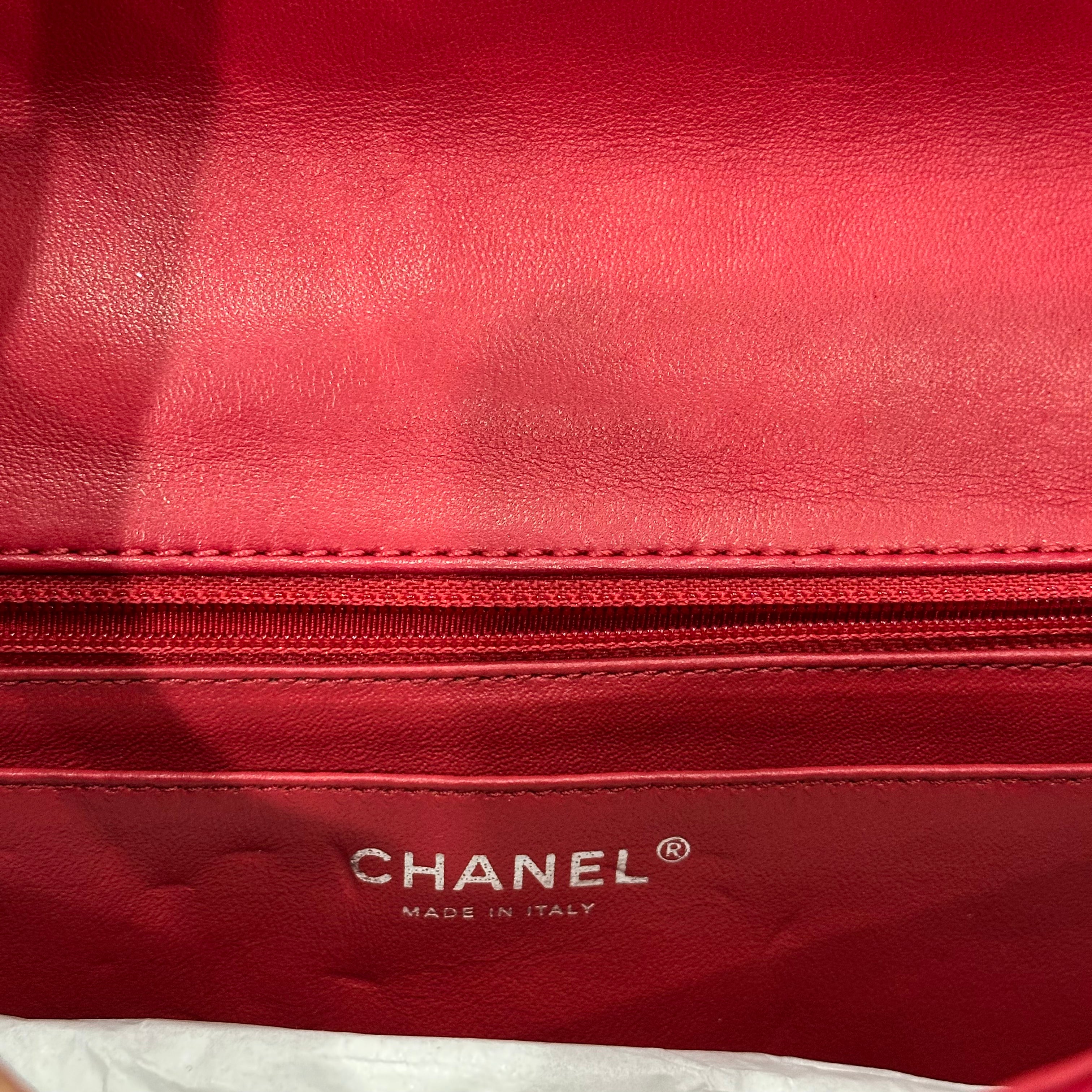 Chanel Chevron Fuchsia Quilted Maxi Single Flap Bag RRP £5000 | Authentic Preloved