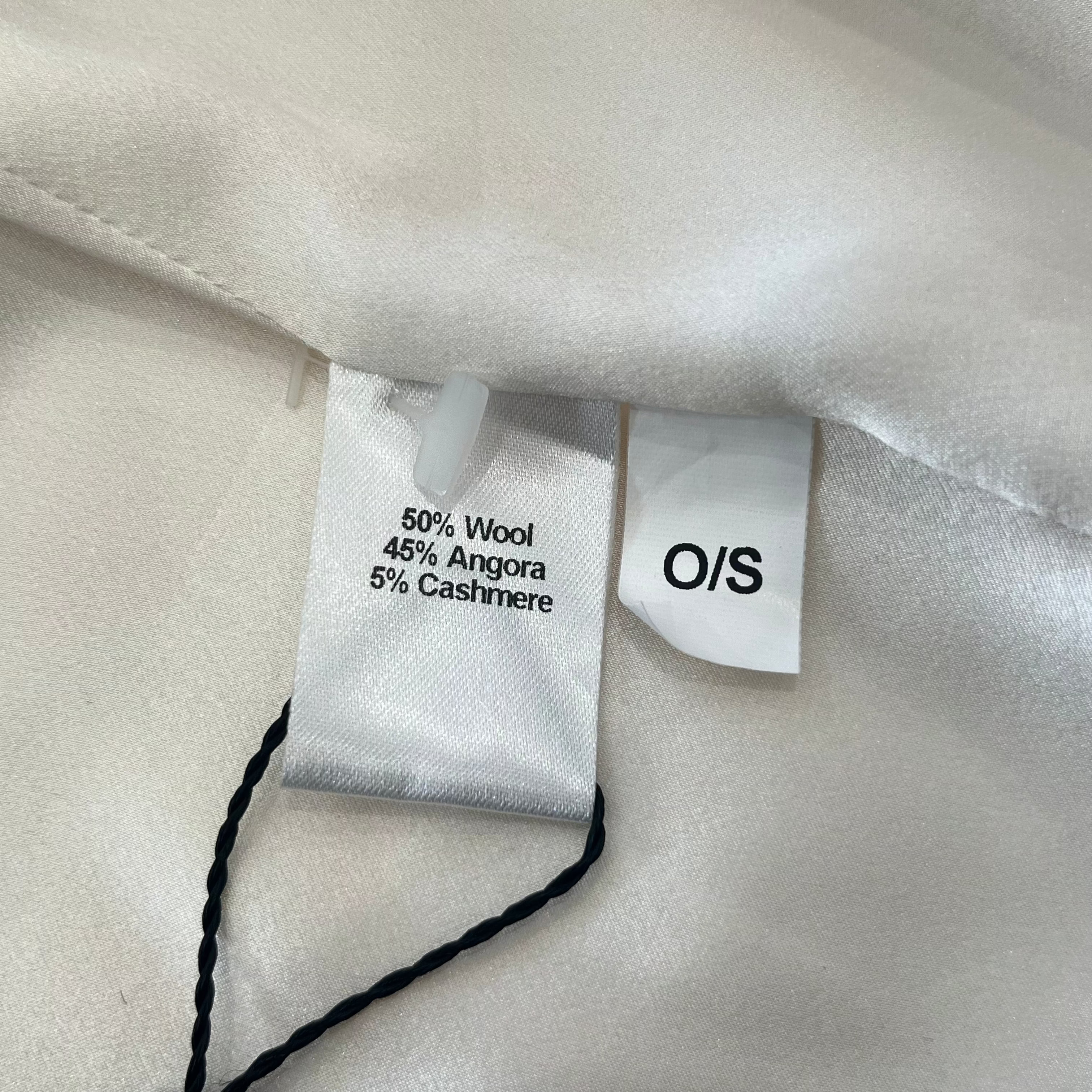 Louise Kennedy Jasmine Ivory Wool and Cashmere Coat (RRP £1300) | Authentic Preloved