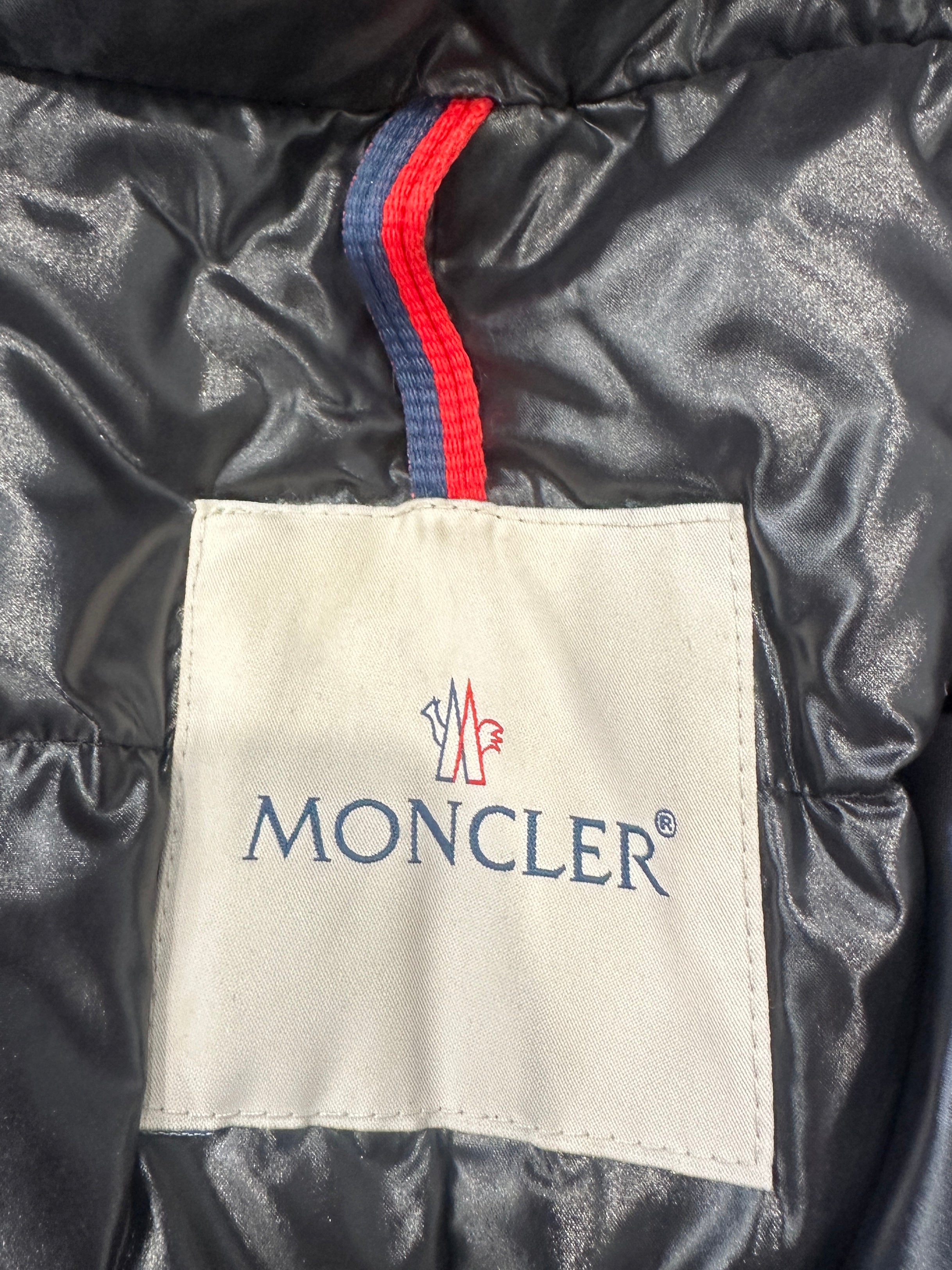 Moncler Black Monticole Giubbotto Down Jacket RRP £1500 | Authentic Preloved