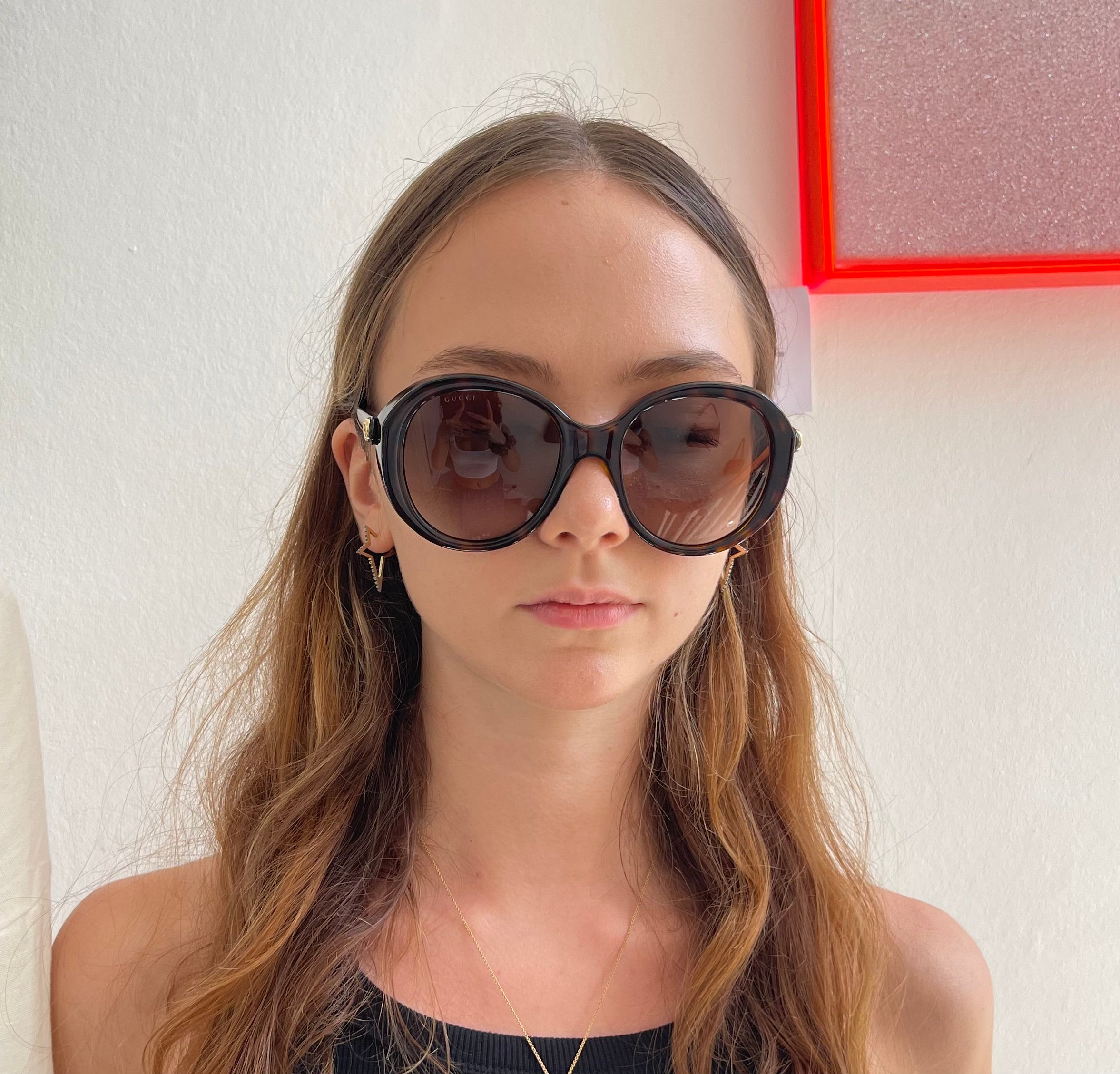 Round oversized sunglasses