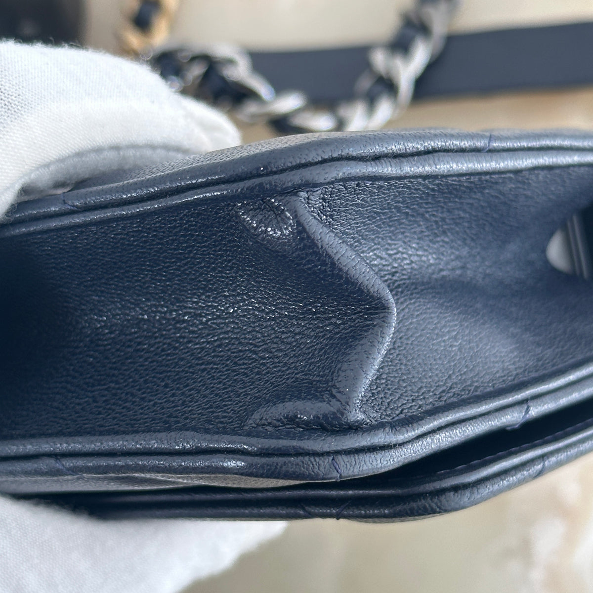 Chanel 19 Wallet on Chain Bag in Navy (RRP £3480) | Authentic Preloved