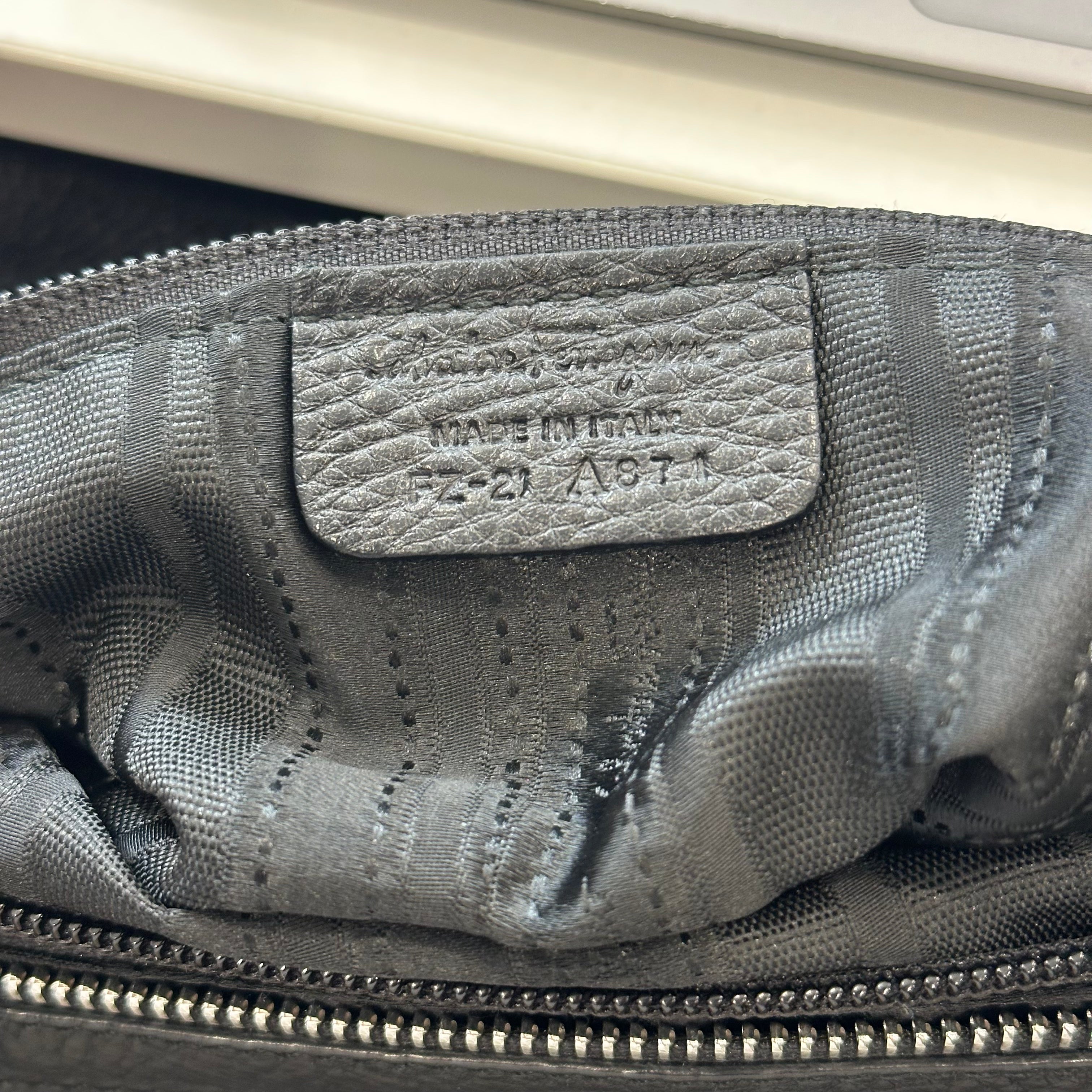 Salvatore Ferragamo Black Sofia Two-Way Bag with Crossbody Strap RRP £1400 | Authentic Preloved