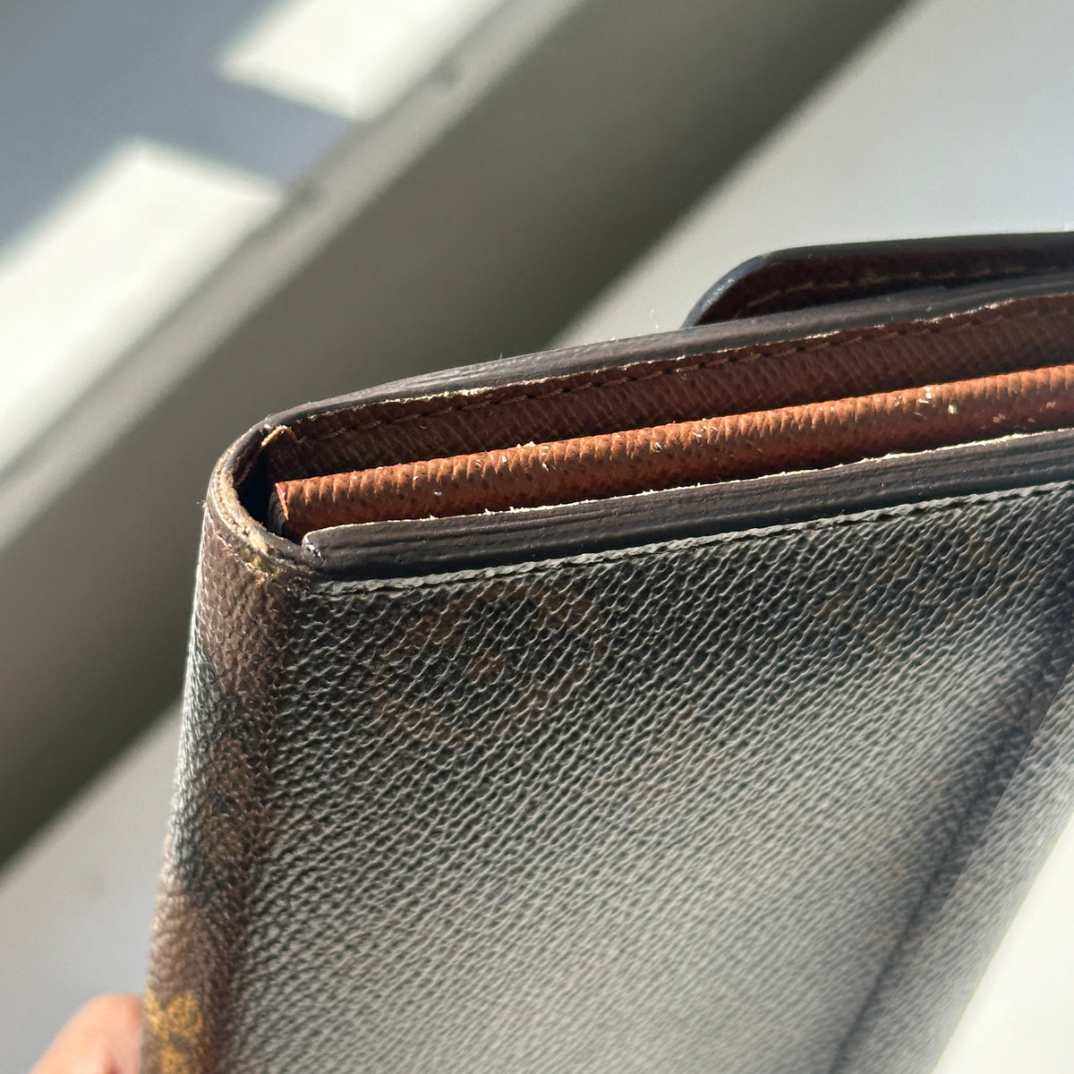 Louis Vuitton Sarah Wallet in Monogram Canvas (RRP £500) | Authentic Preloved
