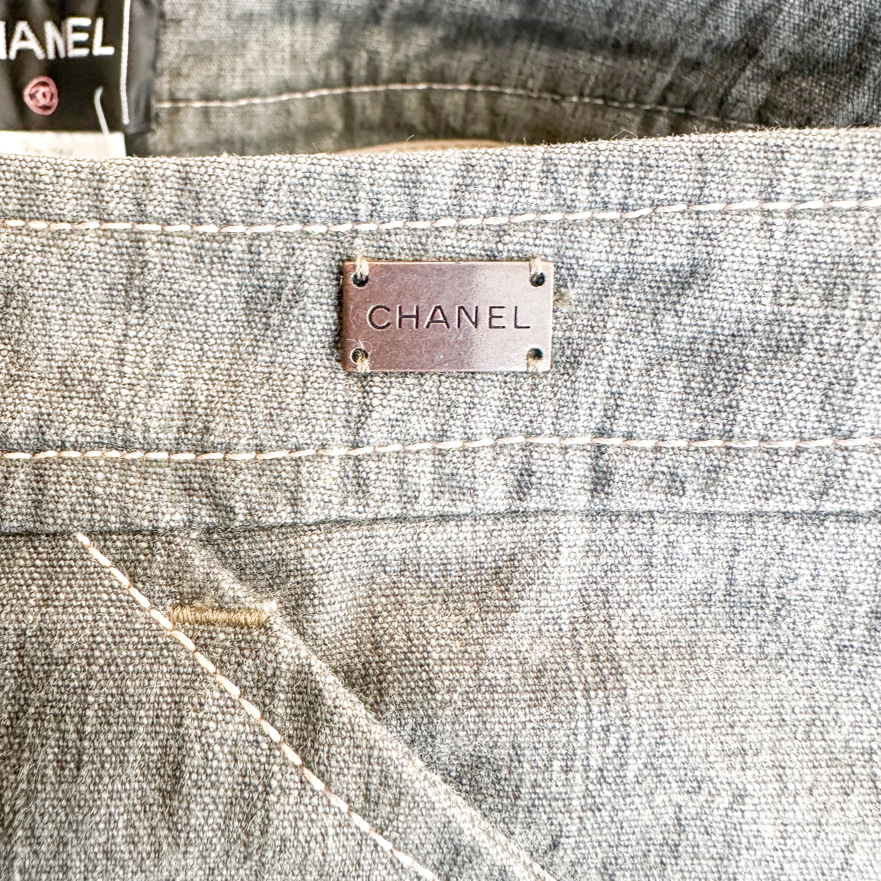 Chanel 03P Spring Collection Grey Pleated Denim Skirt (RRP £1250) | Authentic Preloved