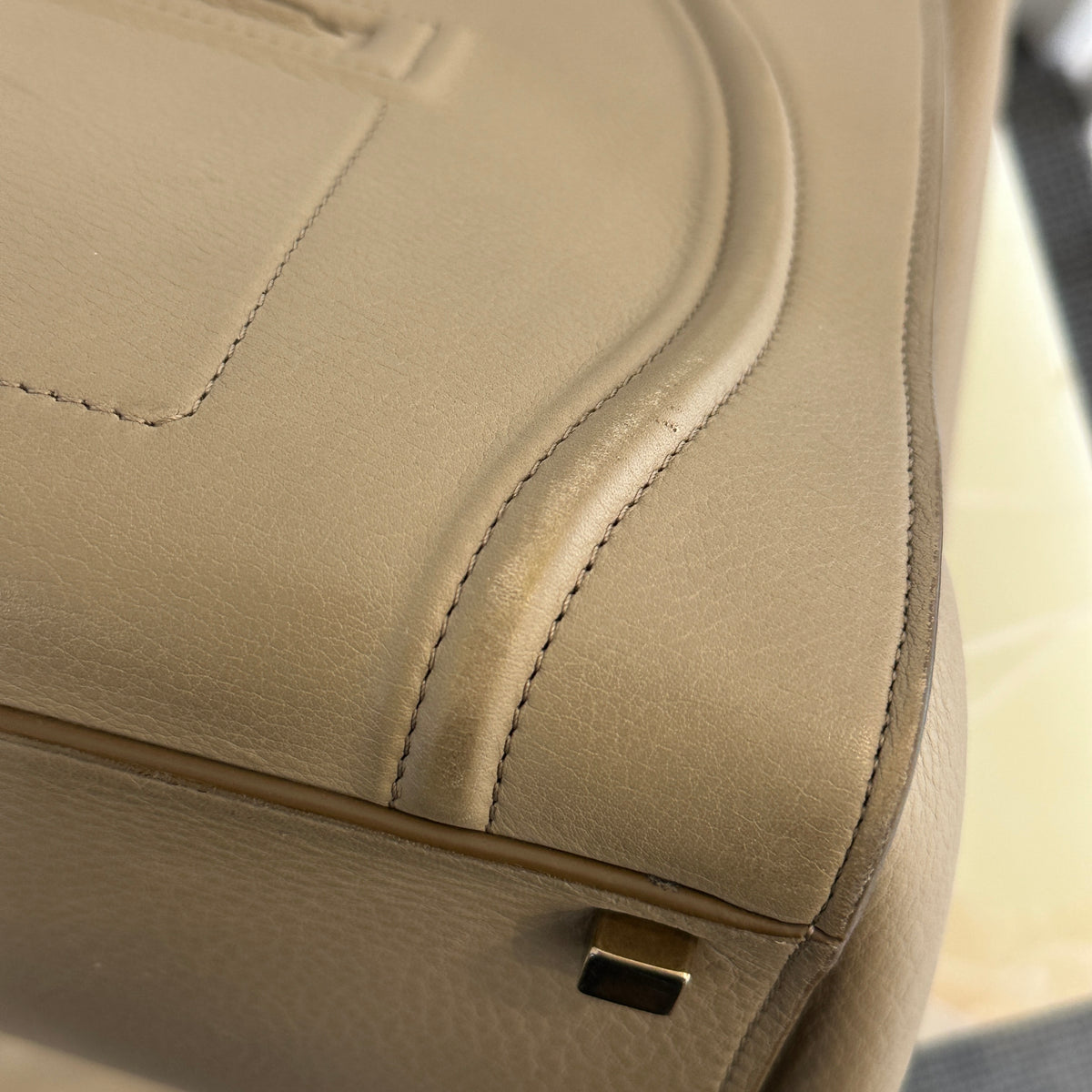 Céline Medium Phantom Luggage Tote in Taupe Leather (RRP £2400) | Authentic Preloved