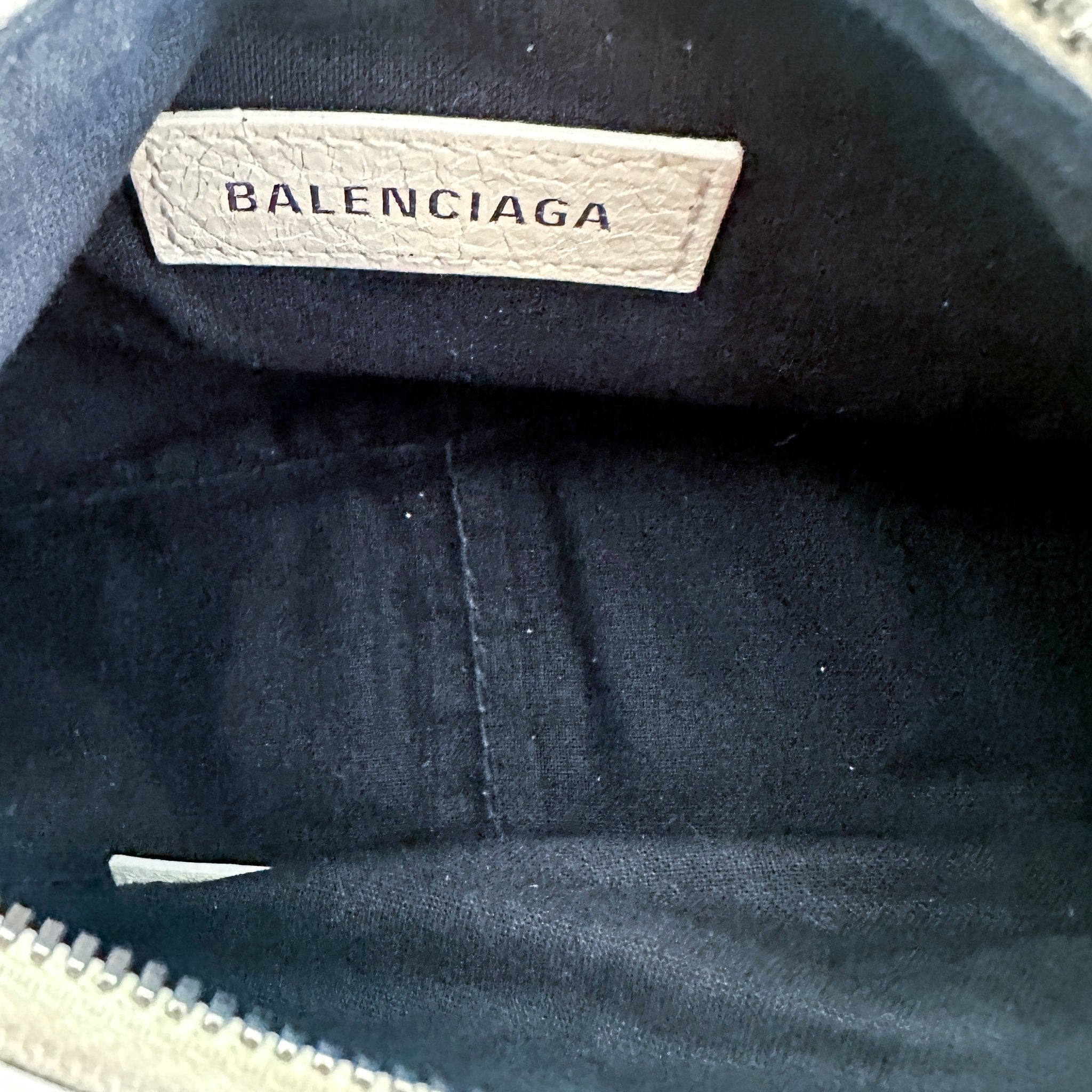 Balenciaga Le Cagole XS Bag in White (RRP £1890) | Authentic Preloved - Reloved Again