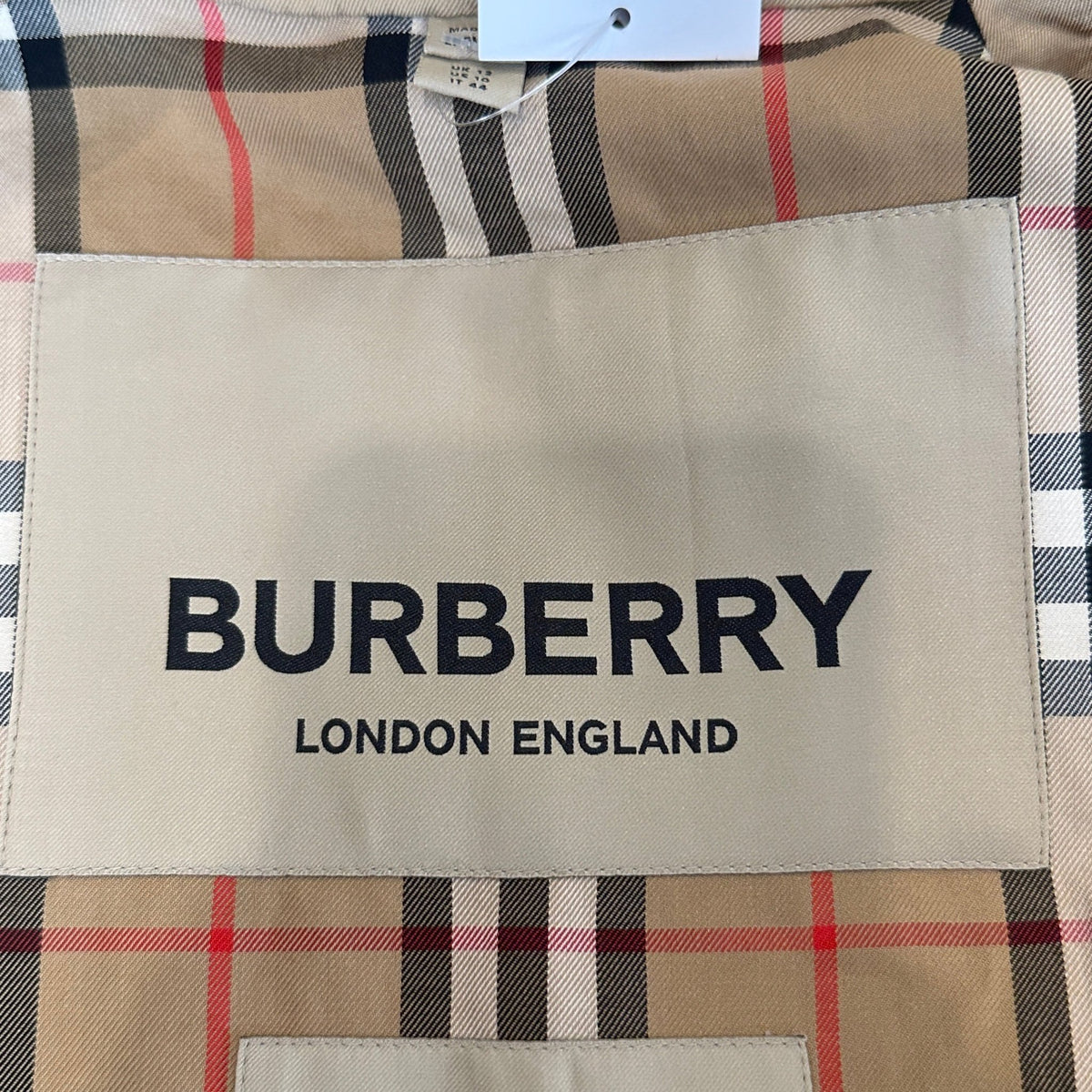Burberry The Camden Beige Cotton Trench Coat (RRP £1595) | Authentic Preloved - Reloved Again