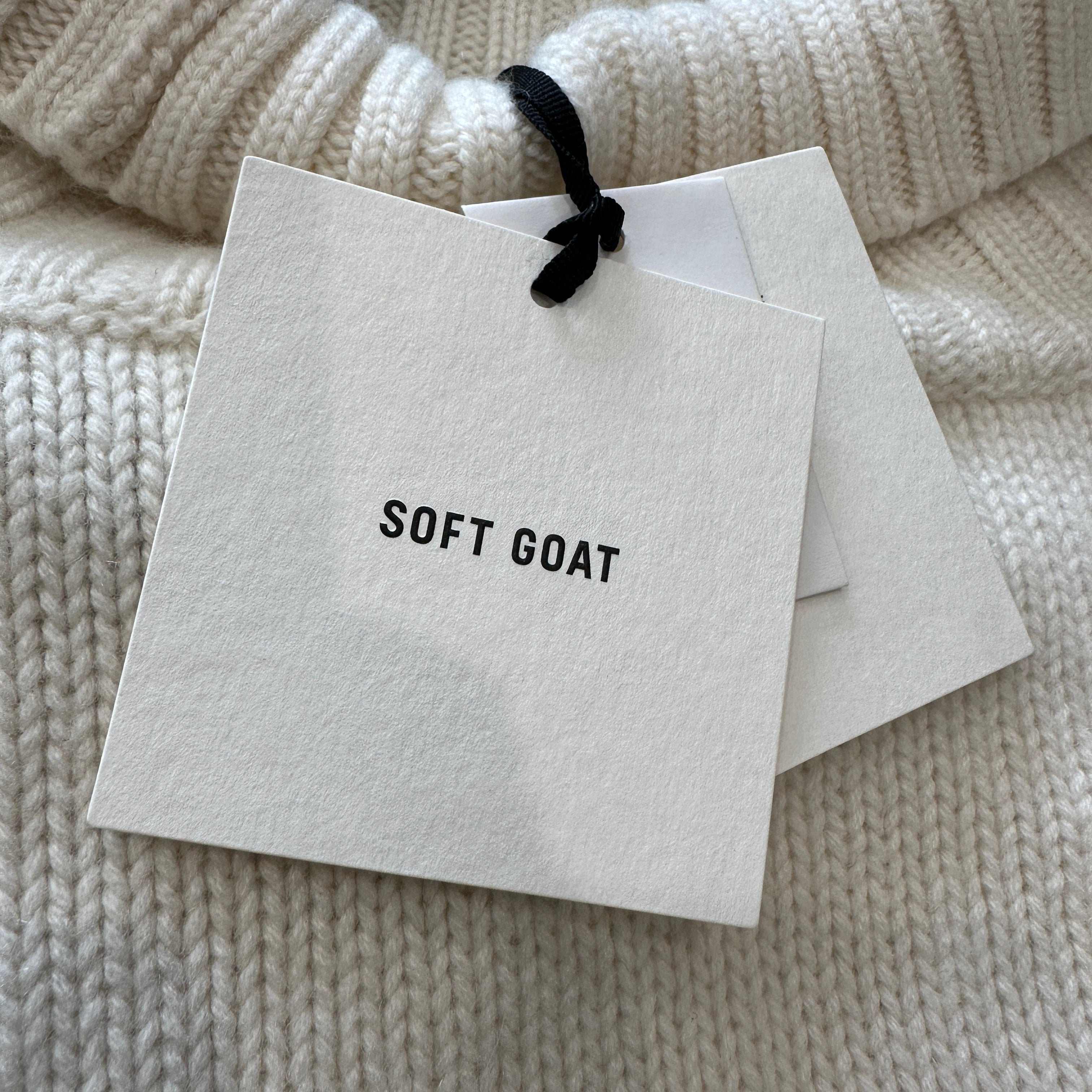 NEW Soft Goat Girlfriend Turtleneck Jumper in Feather White (RRP £450) | Authentic Preloved