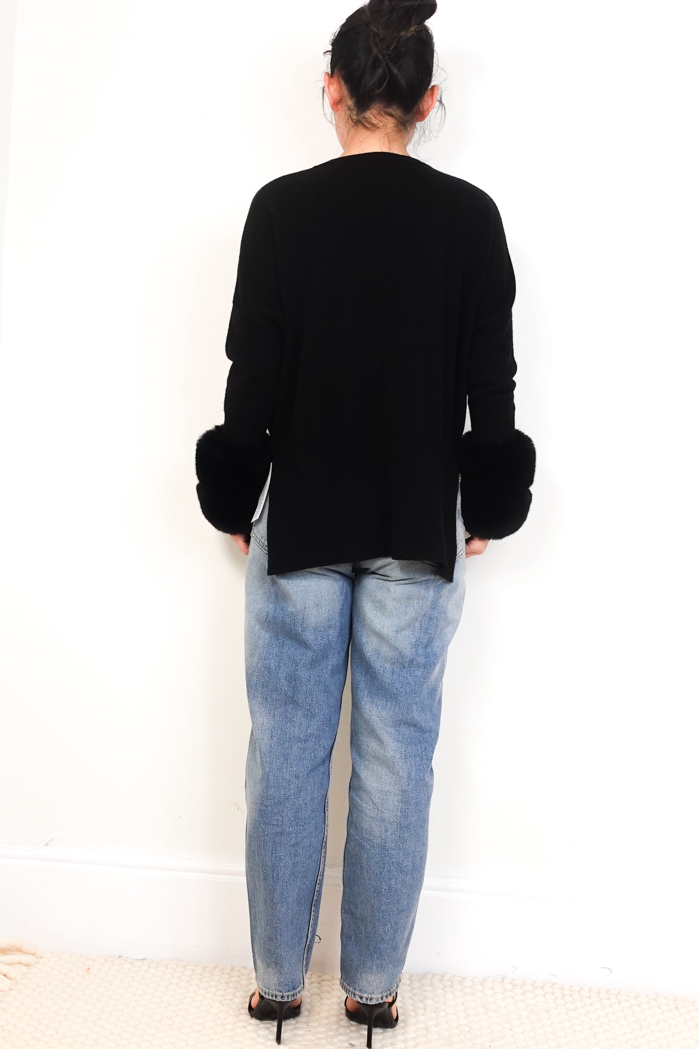 Izaak-Azanei-Black-Fur-Cuff-Wool-Jumper-back-picture-Chelsea-London