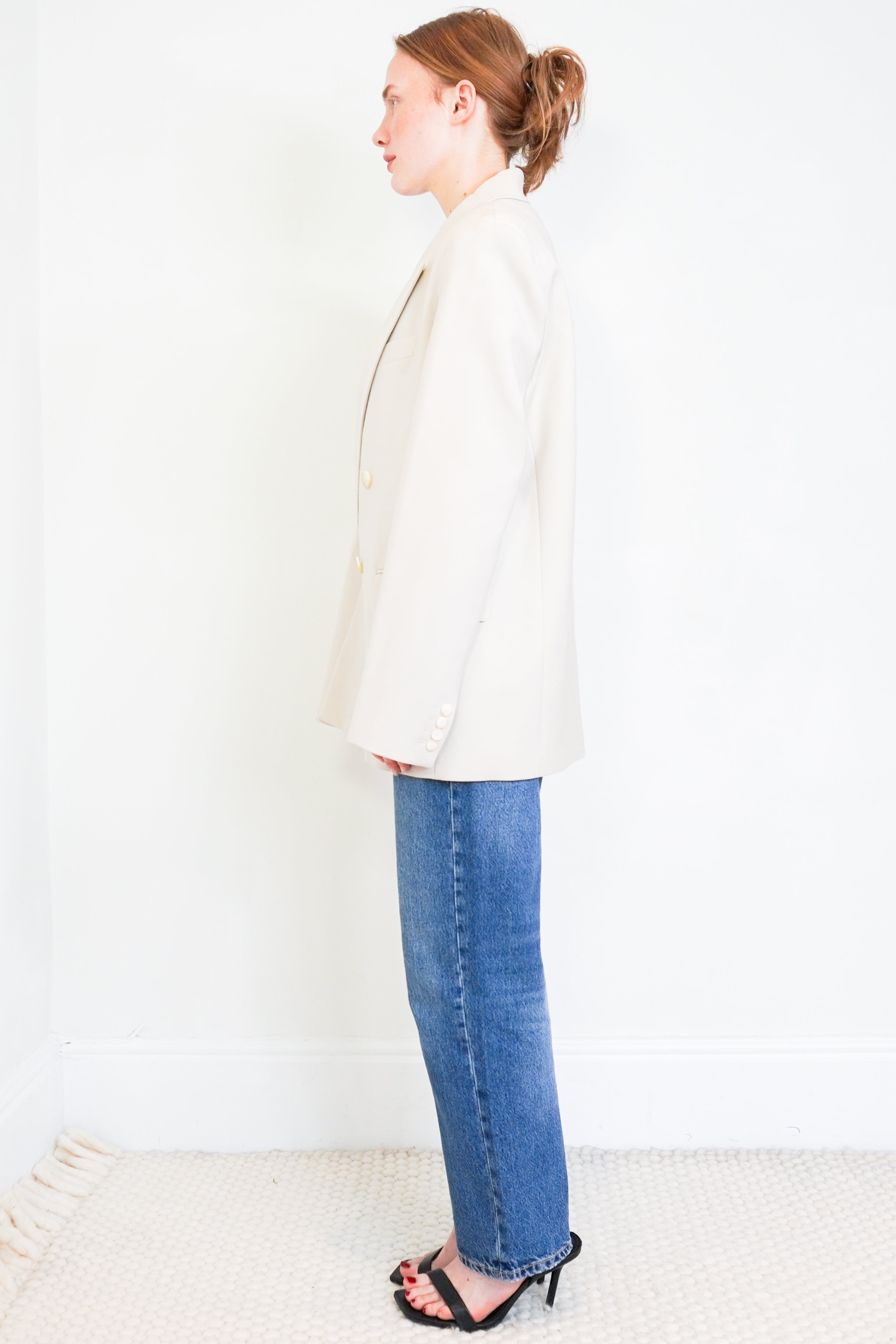 Joseph-Cream-Jaden-Tailored-Blazer-side-picture-Chelsea-London