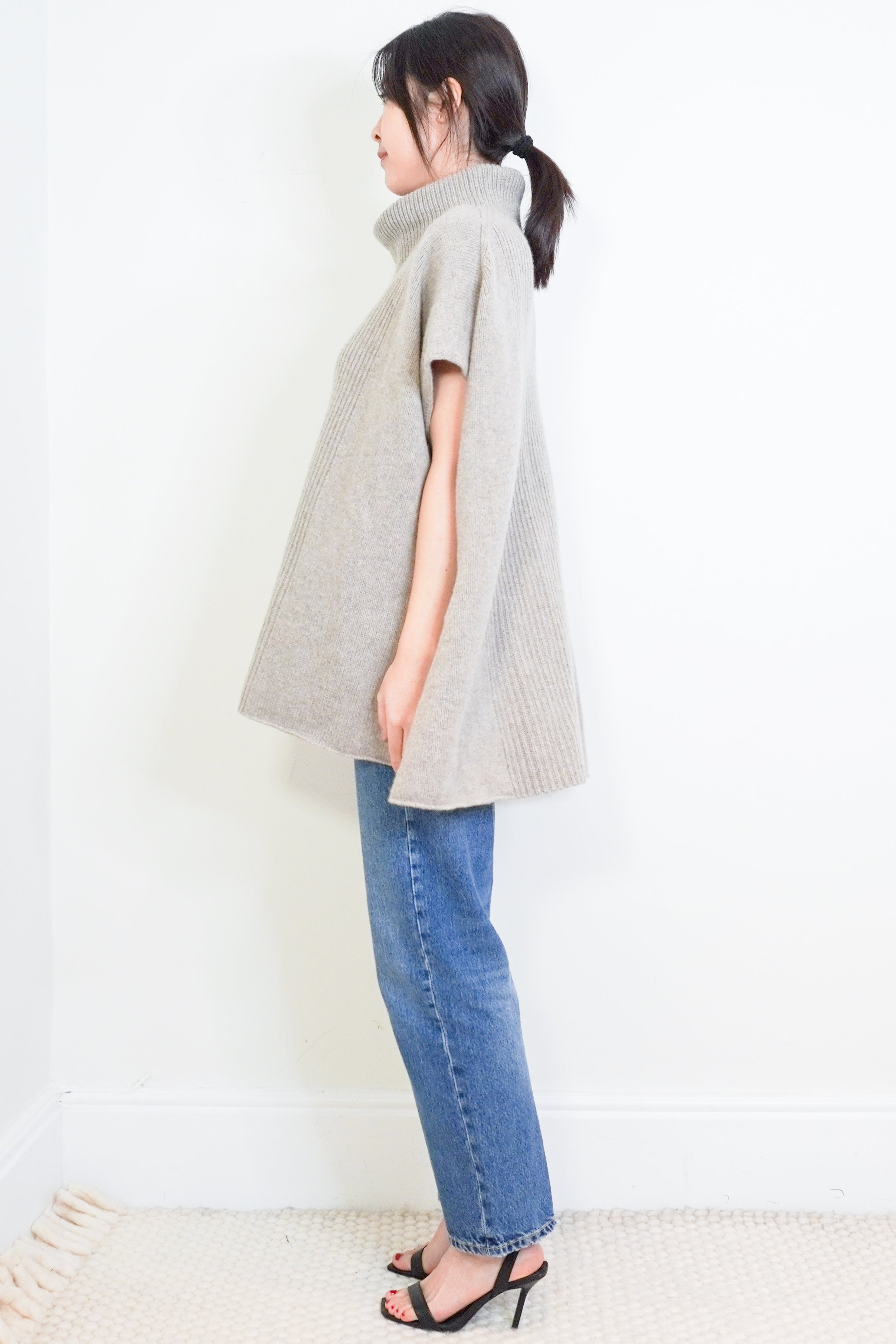Joseph-grey-cashmere-cape-authentic-preloved-side-picture-chelsea-london 