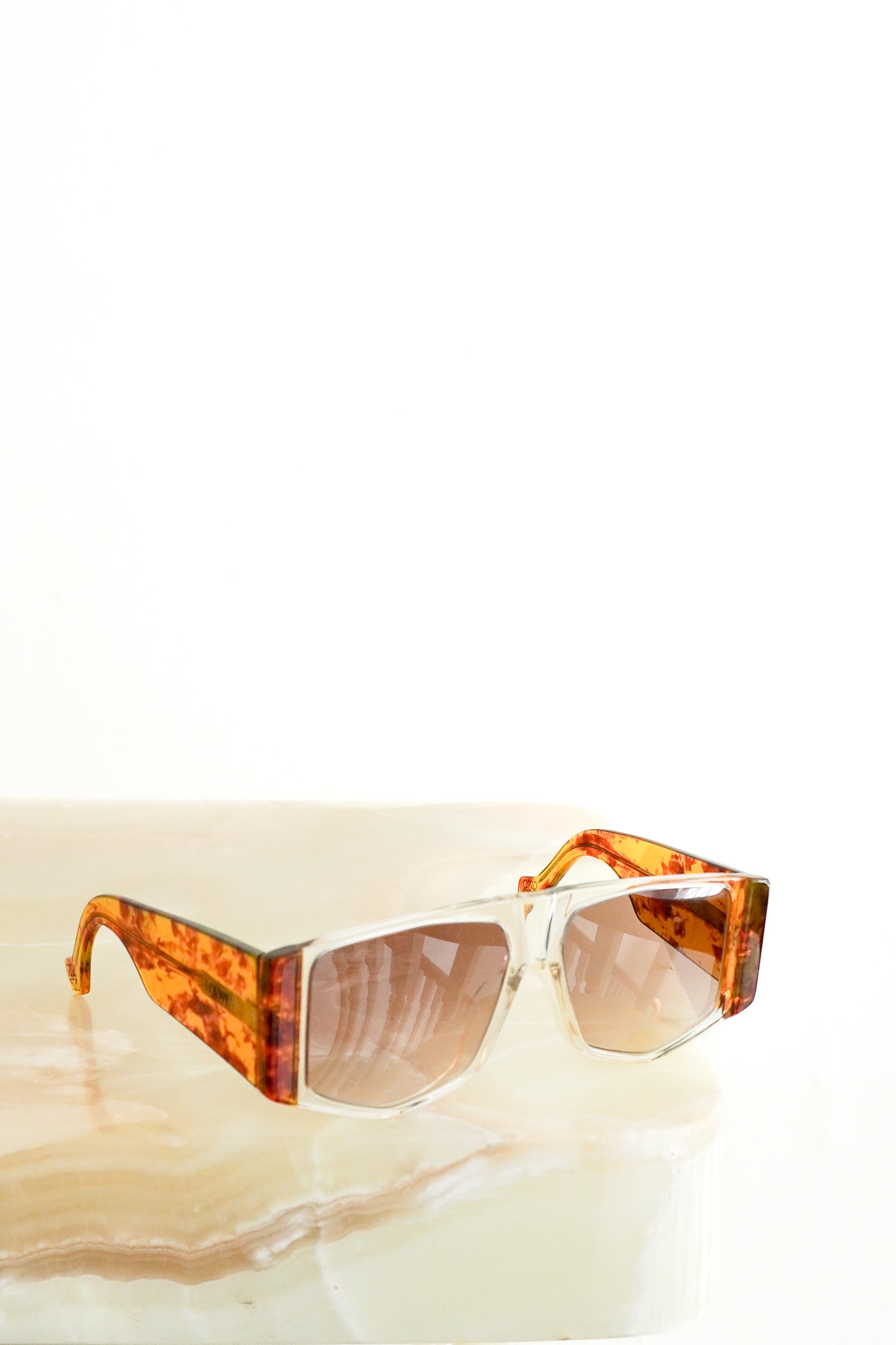 Loewe LW40026U 26F Translucent Amber Tortoiseshell Rectangular Sunglasses front photo chelsea london