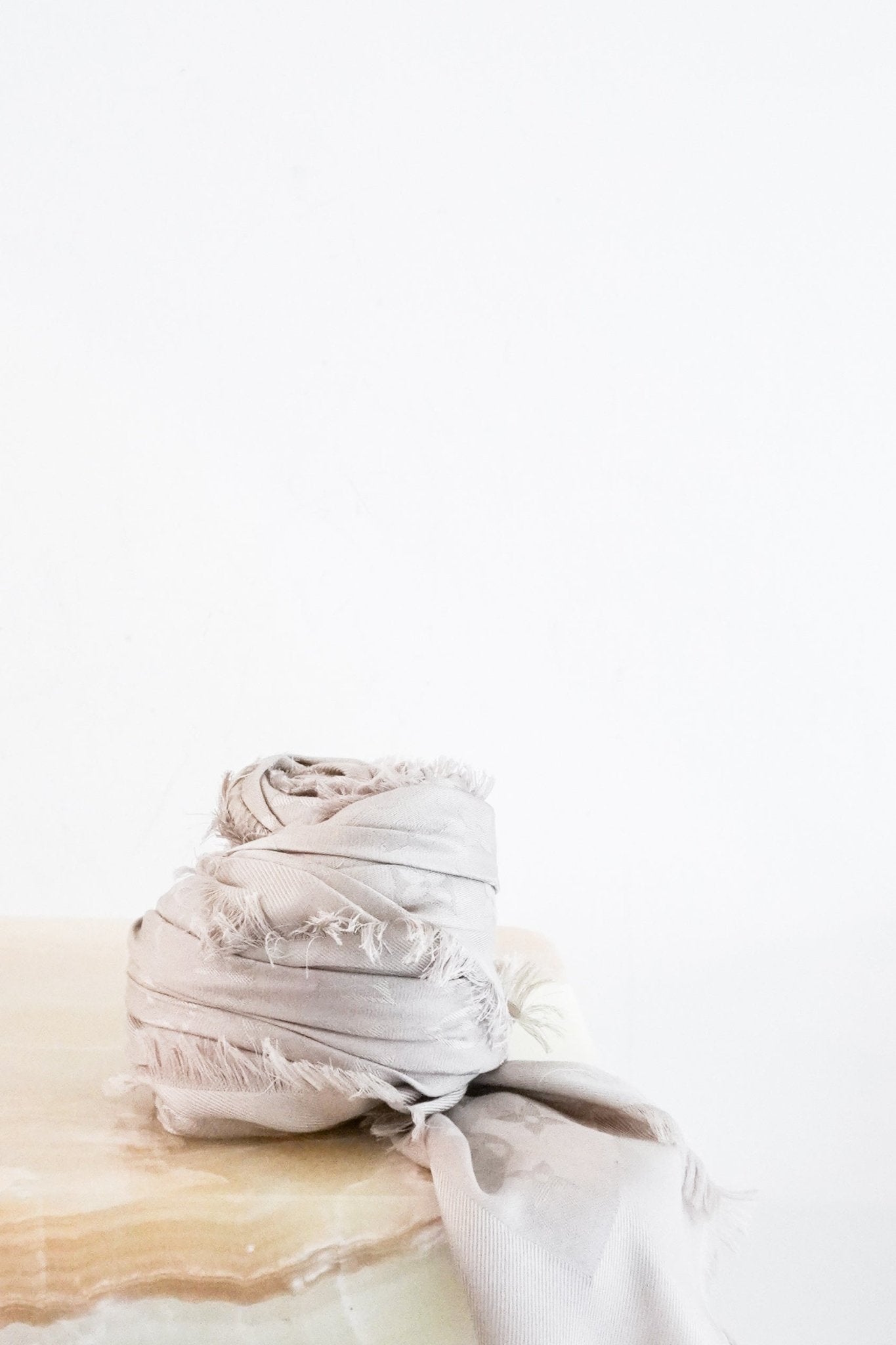 Louis-Vuitton-Light-Grey-Monogram-Shawl-front-picture-Chelsea-London