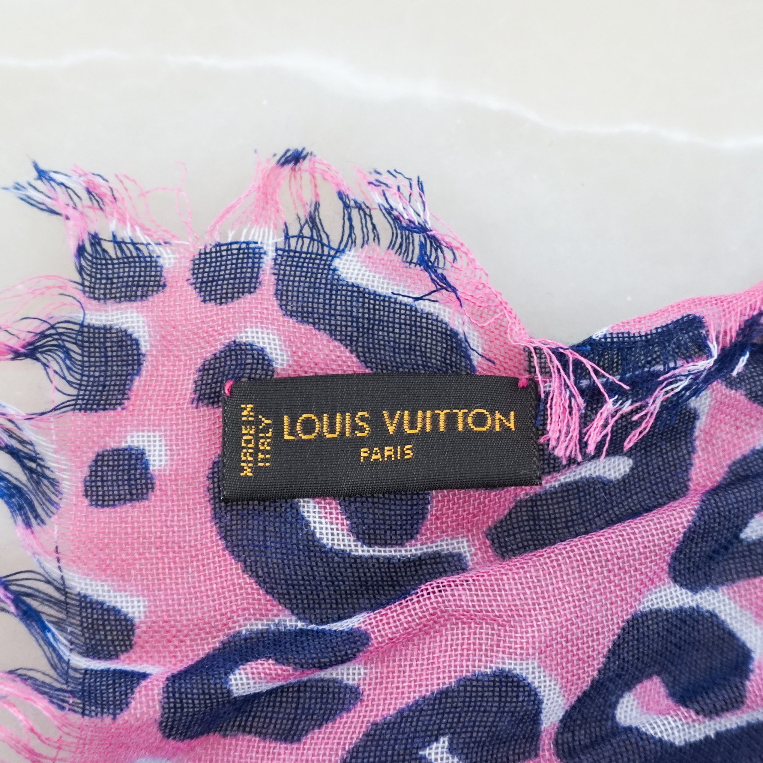 Louis-Vuitton-Pink-Sprouse-Leopard-Scarf-label-picture-Chelsea-London