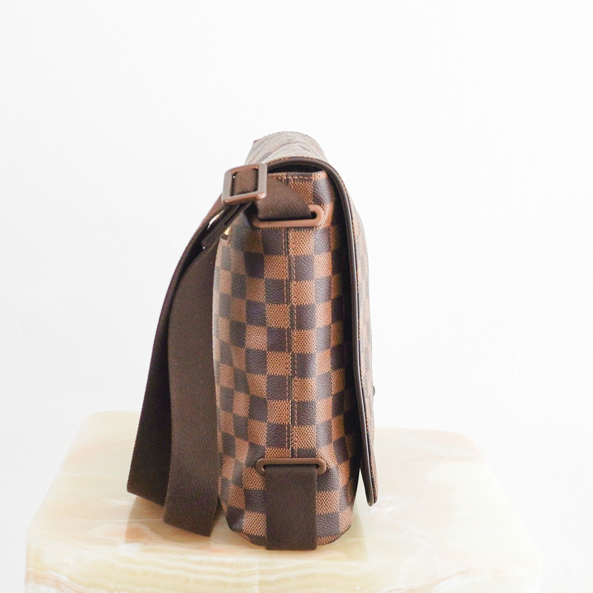 Louis Vuitton Brown MM Damier Ebene Brooklyn Messenger Bag (RRP £1000) | Authentic Preloved - Reloved Again