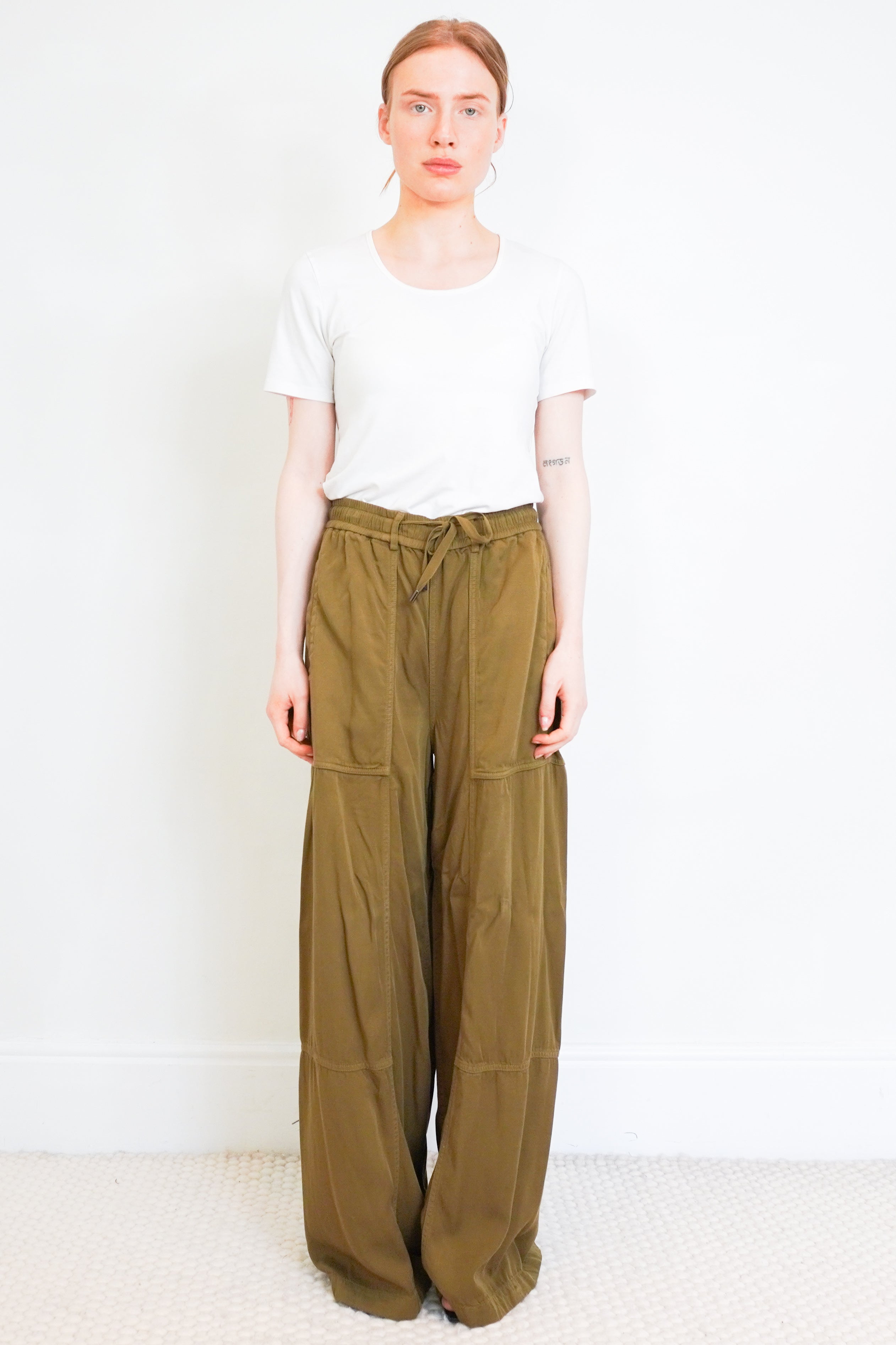 ME+EM-Green-Wide-Leg-Trousers-front-picture-Chelsea-London