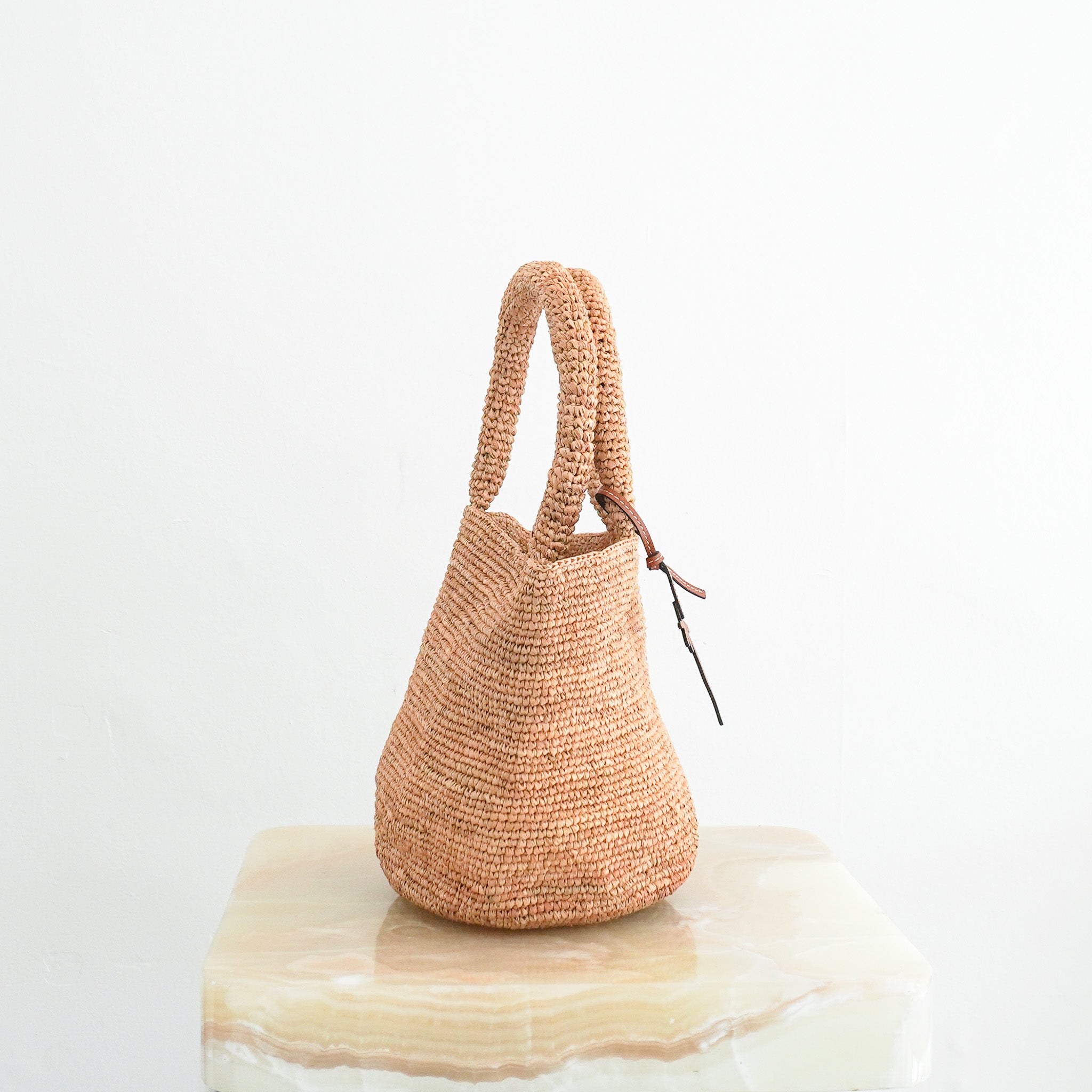 Manebi-Raffia-Small-Bag-Side-Picture