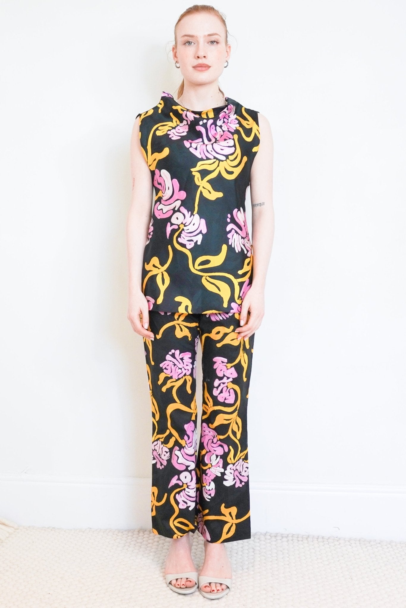 Marni-Black-Satin-Floral-Print-Set-front-picture-Chelsea-London