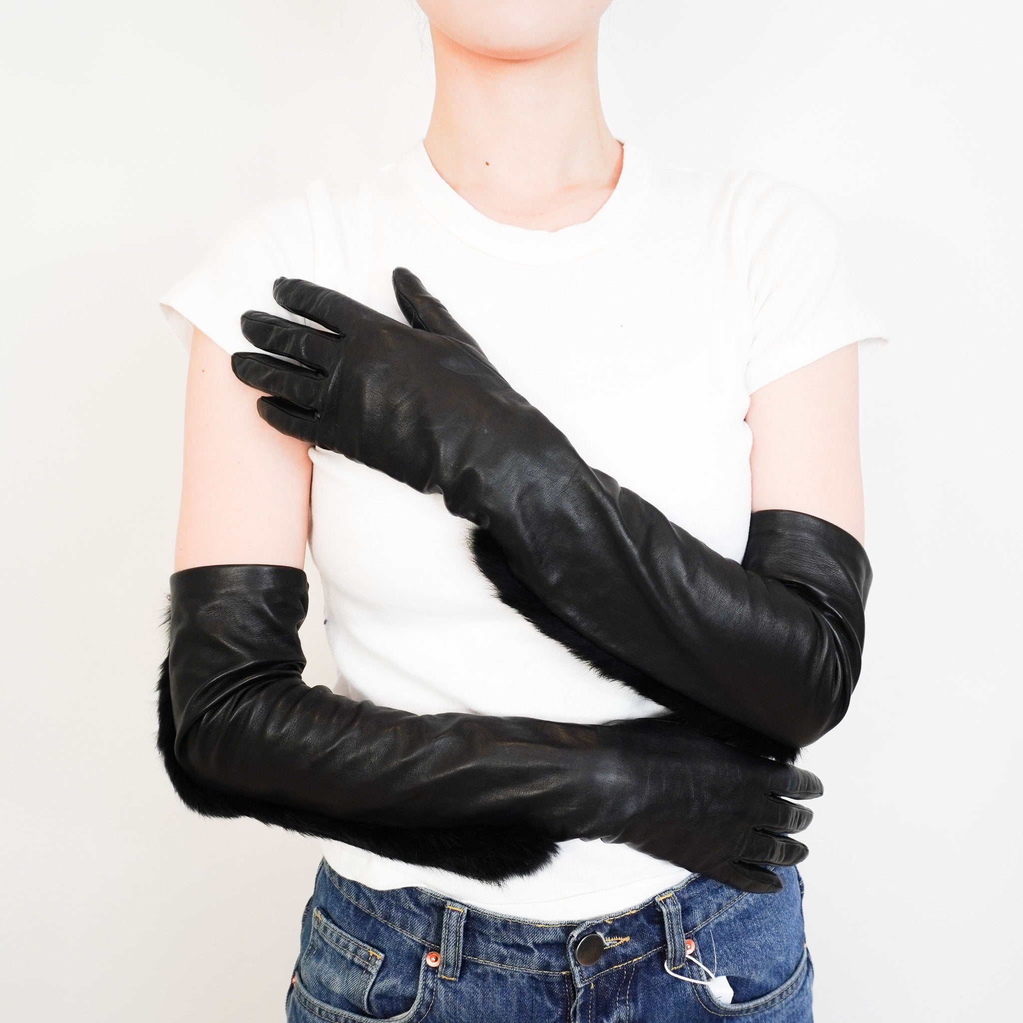 Max Mara Long Leather and Fur Trim Gloves RRP £240 | Authentic Preloved - Reloved Again