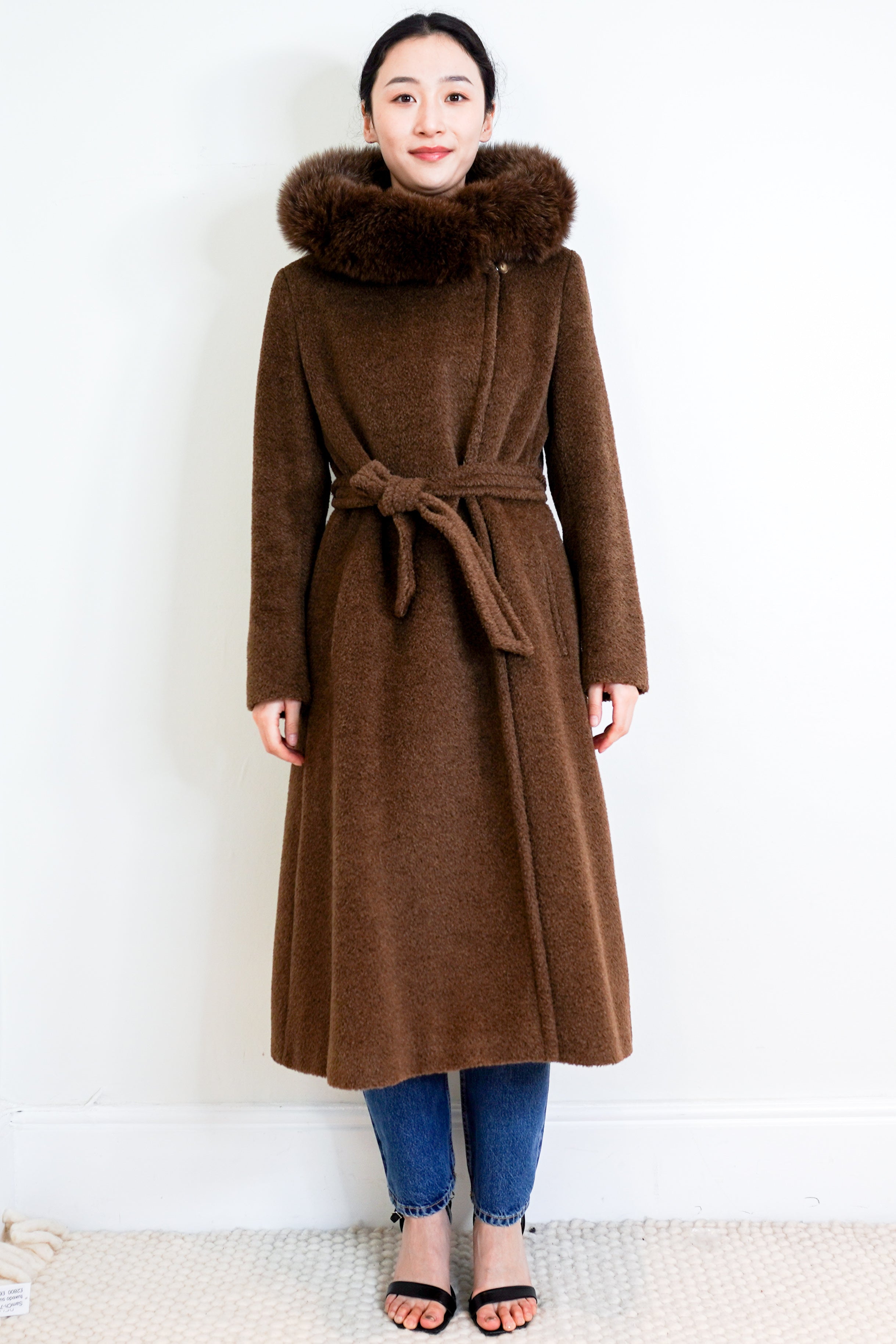 Max-Mara-Studio-Teddy-Brown-Hooded-Coat-front-picture-Chelsea-London