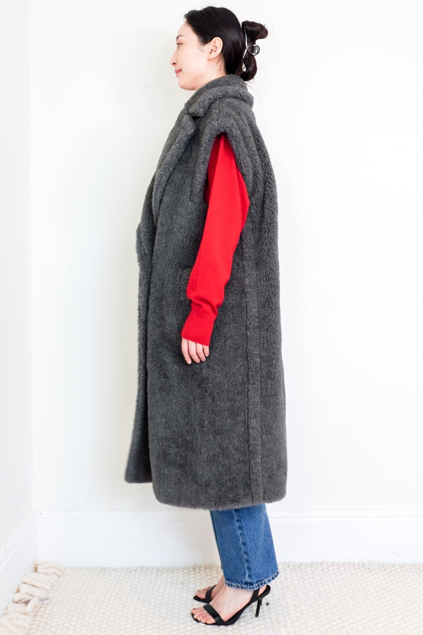 Max Mara Teddy Sleeveless Coat in Grey RRP £1700 | Authentic Preloved - Reloved Again