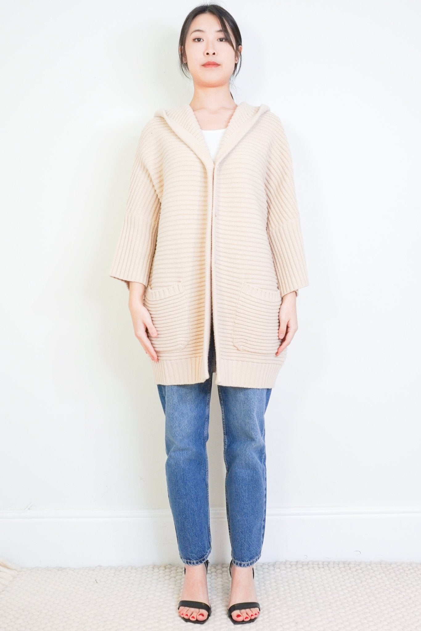 MaxMara Cream Chunky Wool Hooded Jumper RRP £350 | Authentic Preloved - Reloved Again