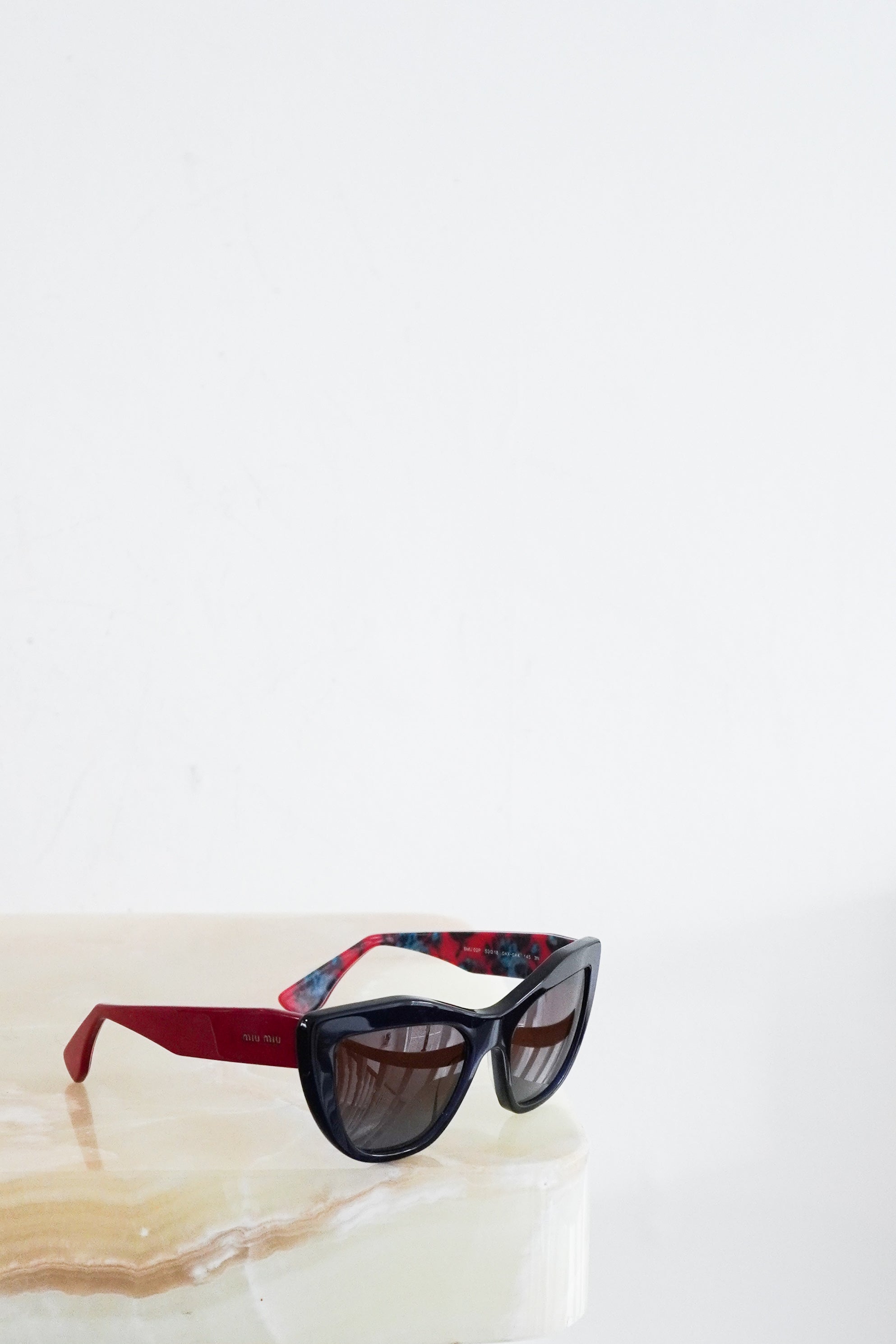 Miu-Miu-Black-&-Red-Cateye-Sunglasses-front-picture-Chelsea-London