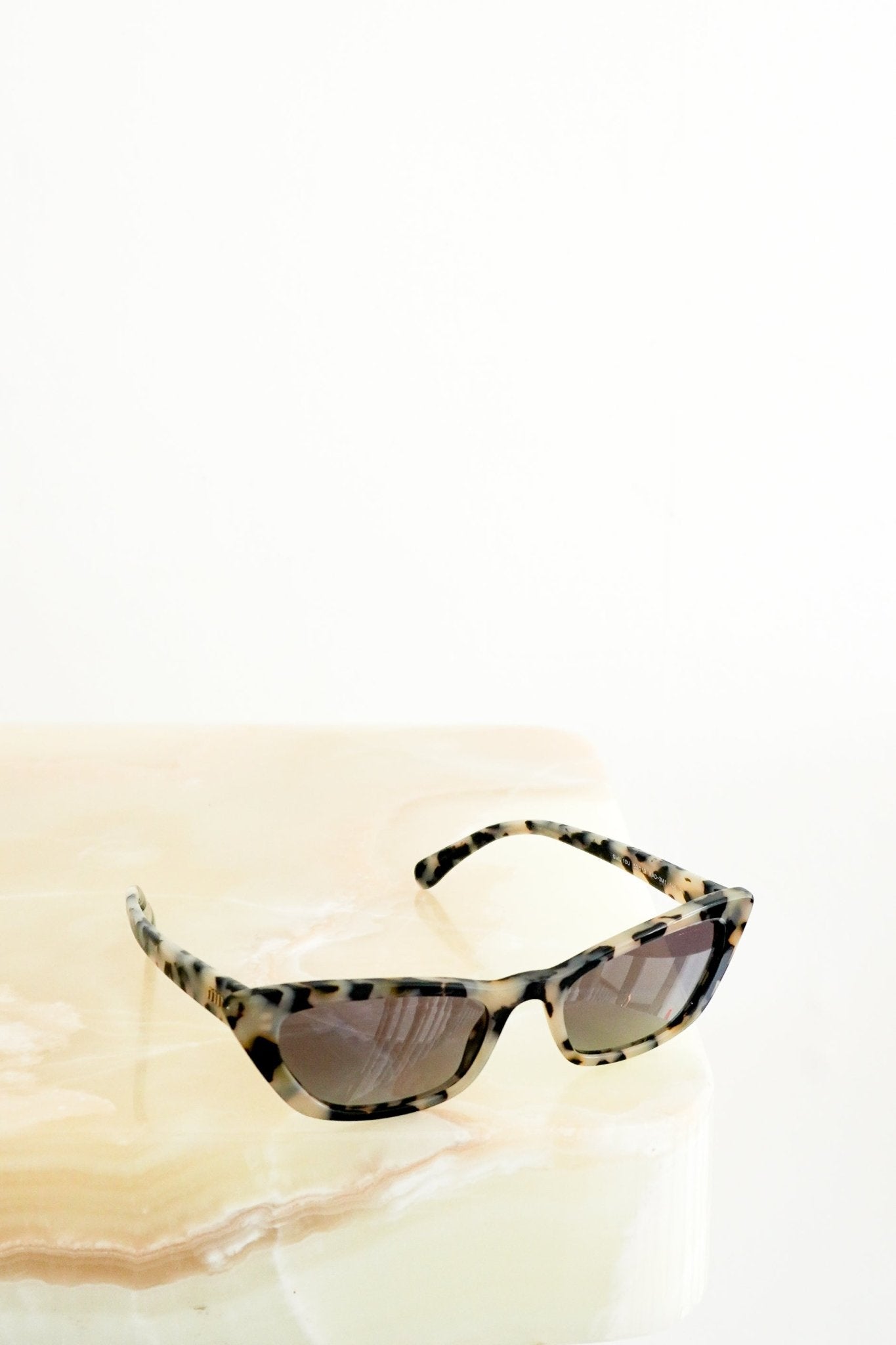 Miu Miu SMU 10U KAD-3M1 Tortoiseshell Cat Eye Sunglasses (RRP £300) | Authentic Preloved FINAL SALE - Reloved Again