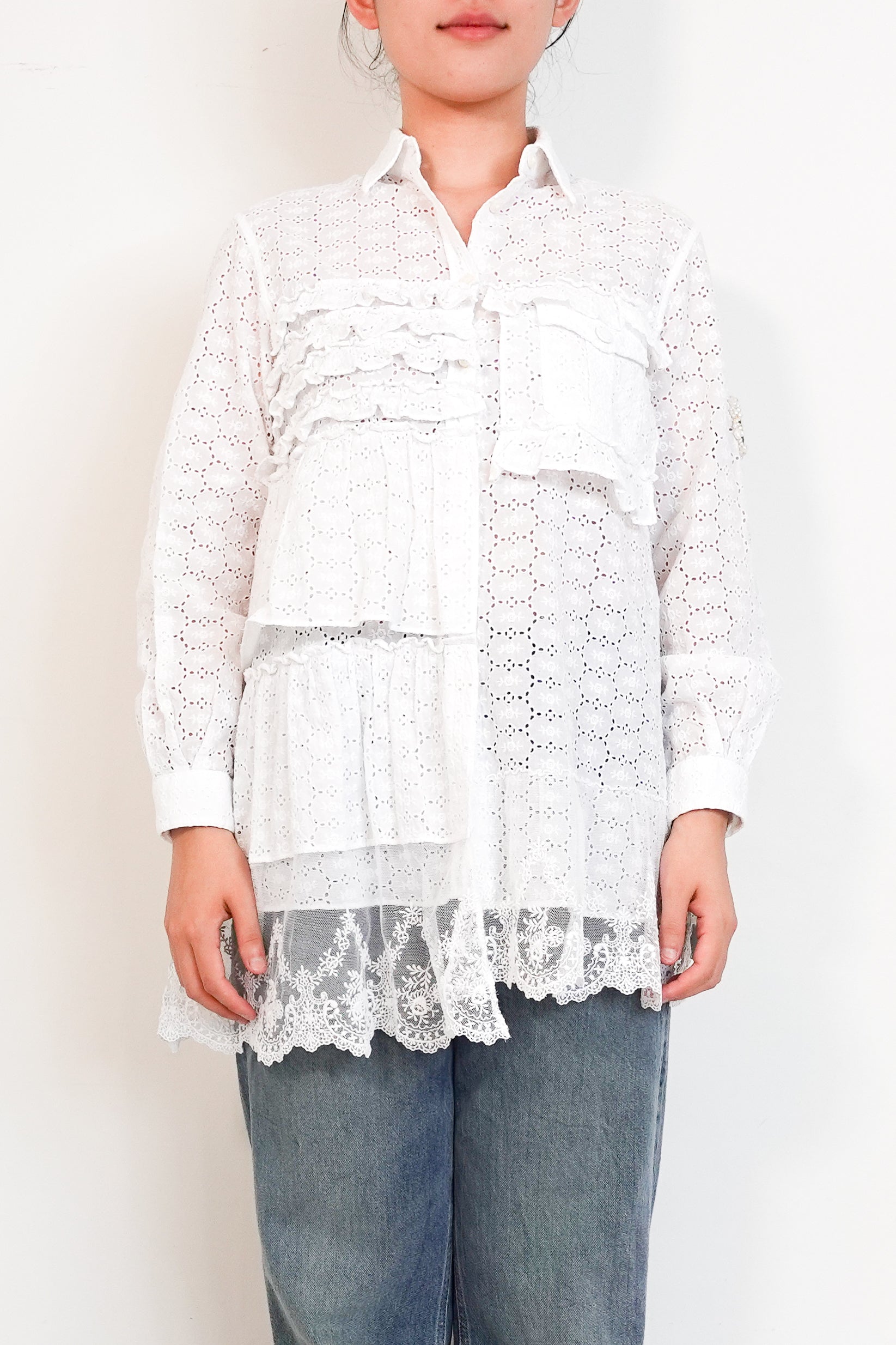 Moncler Broderie Anglaise blouse in white