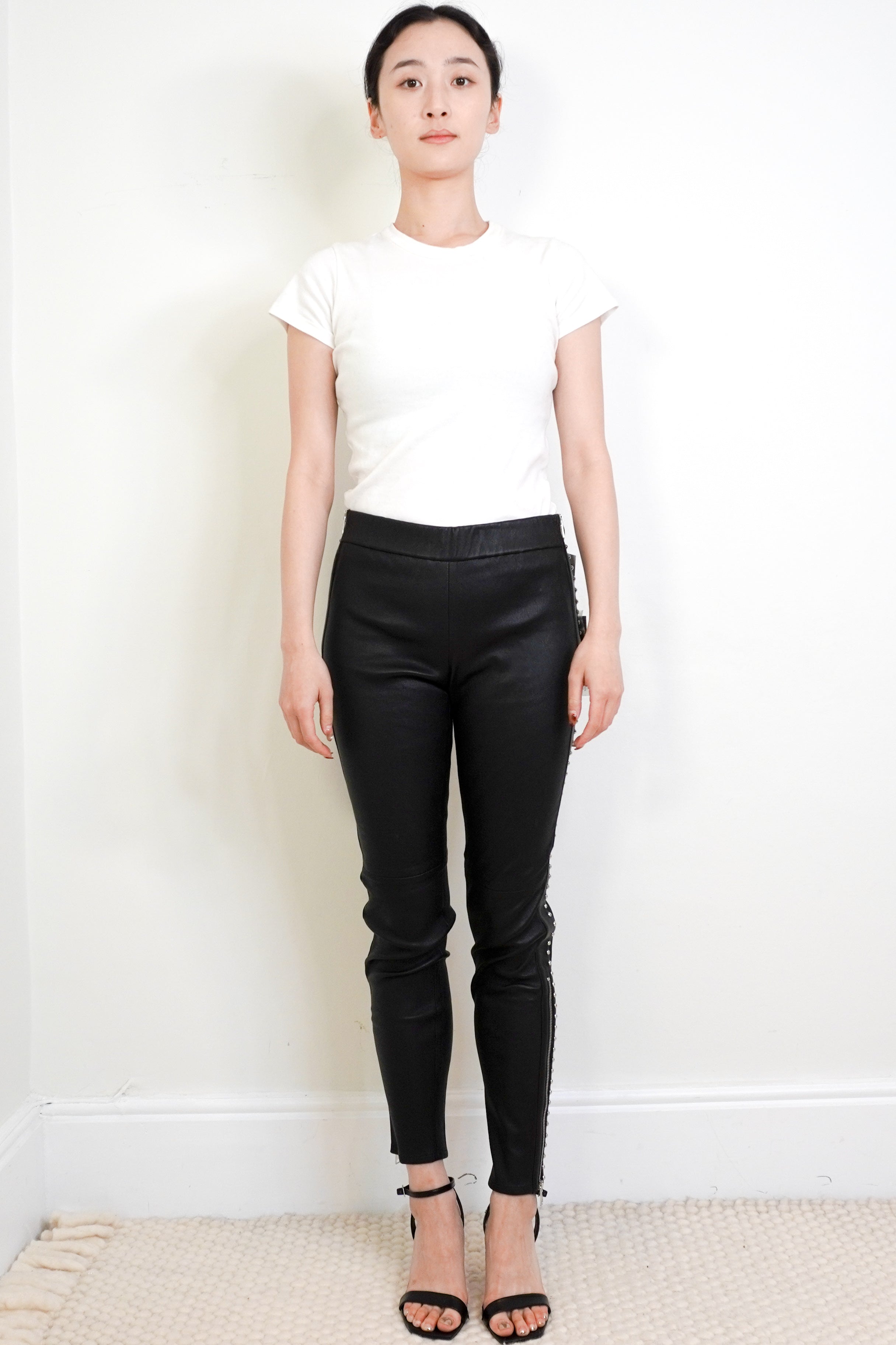 NEW-Alexander-McQueen-Black-Studded-Leather-Leggings-front-picture-Chelsea-London