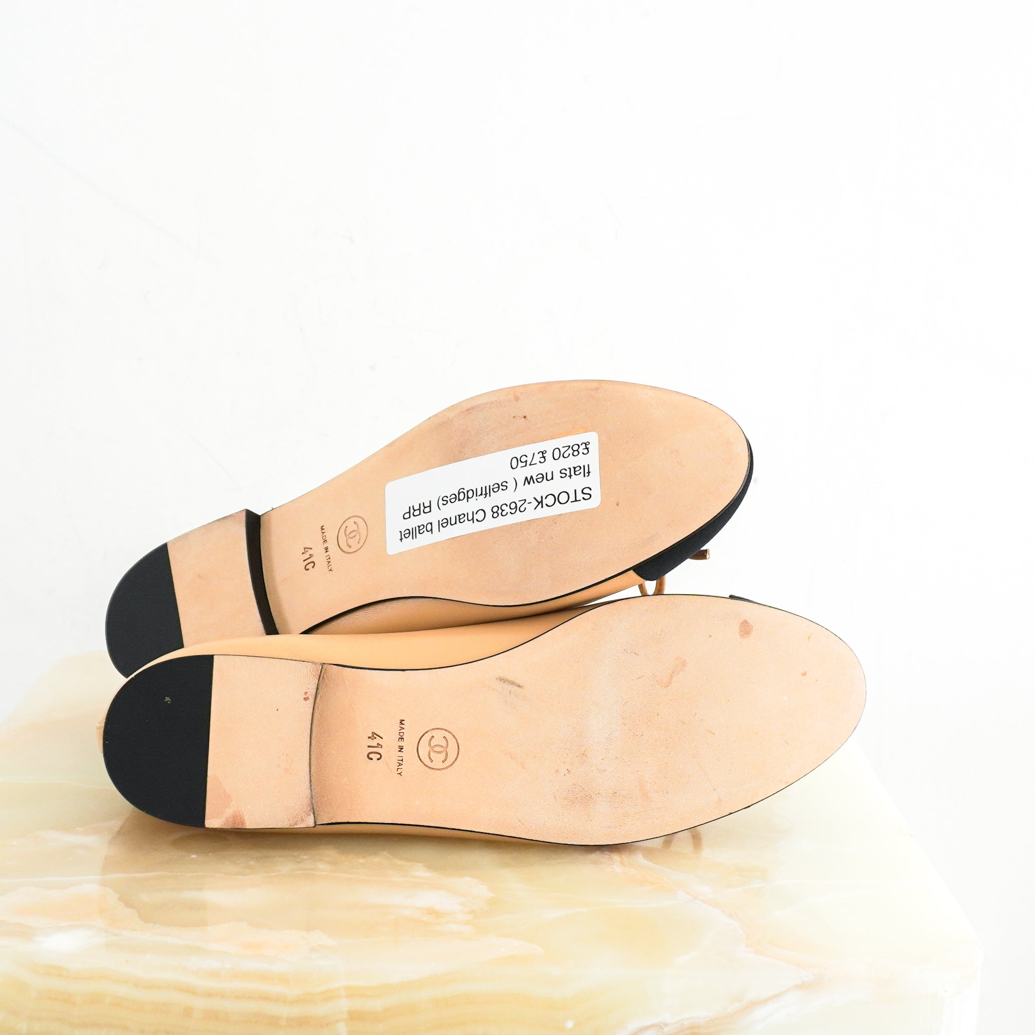 NEW-Chanel-Beige-Leather-Ballet-Flats-bottom-picture-Chelsea-London