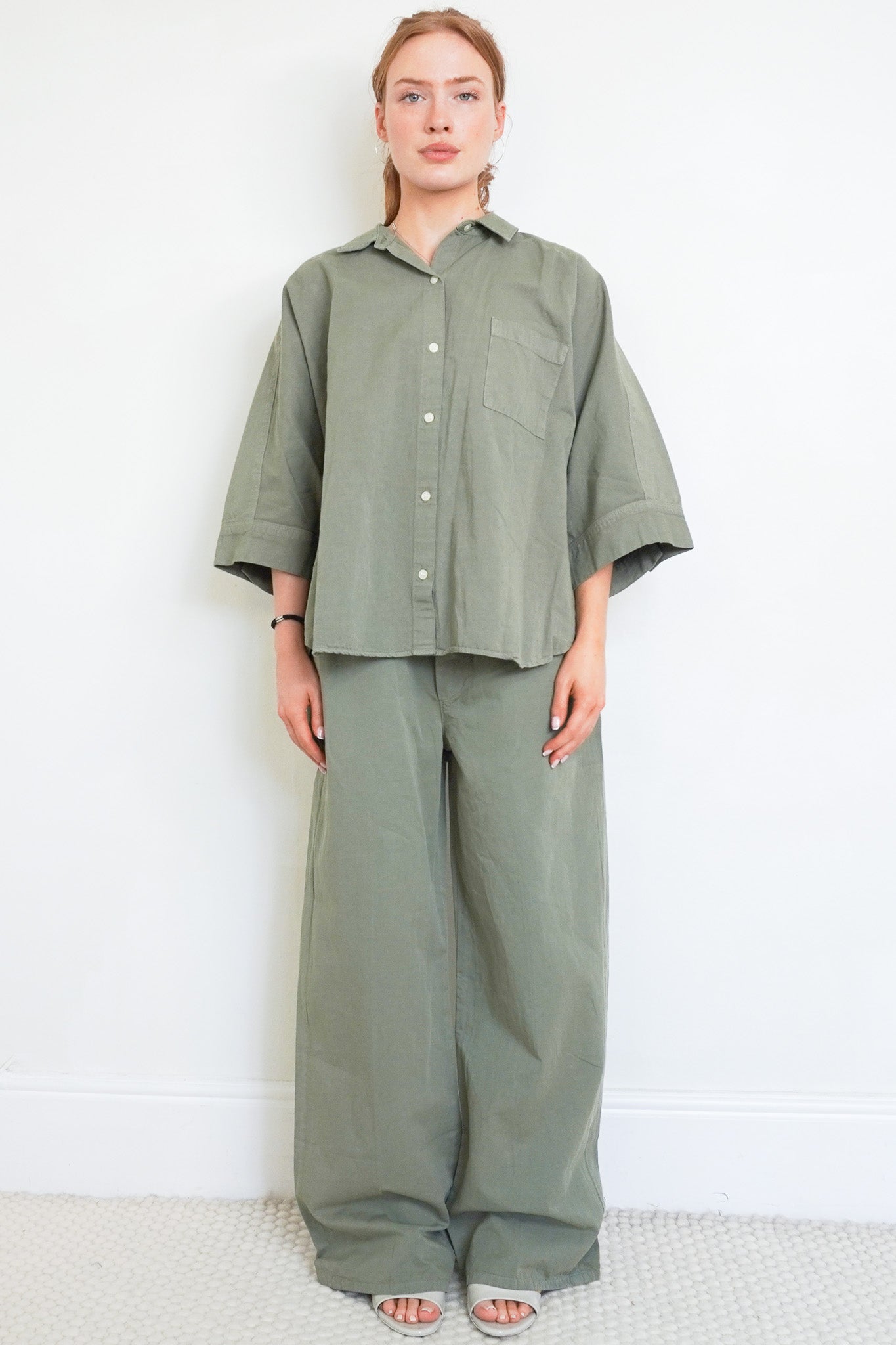 NEW-Citizens-of-Humanity-Khaki-Origame-Shirt-Front-Picture-Chelsea-London