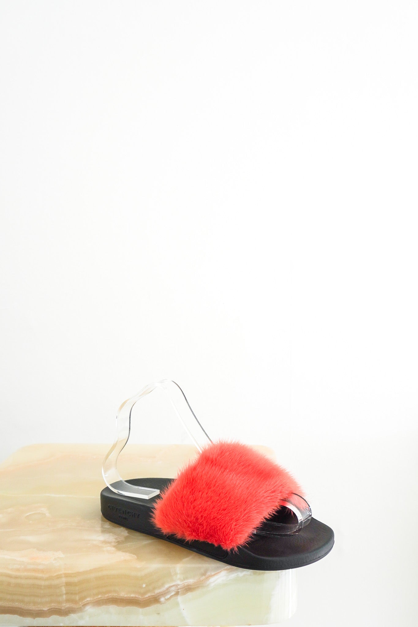 NEW-Givenchy-Mink-Fur-Slides-in-Coral-front-picture-chelsea-london