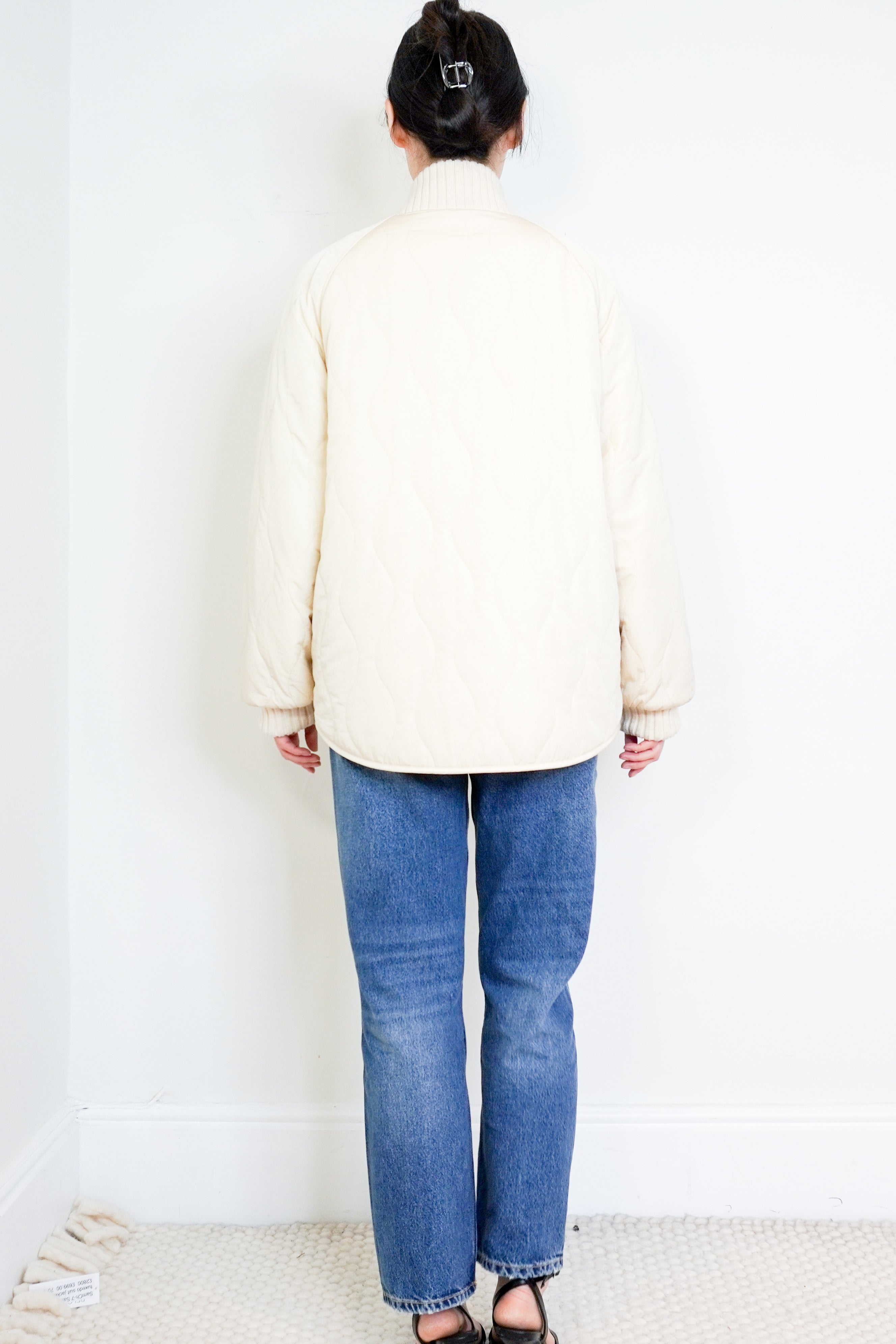 NEW-Varley-Cream-Serina-Reversible-Quilt-Jacket-back-picture-Chelsea-London