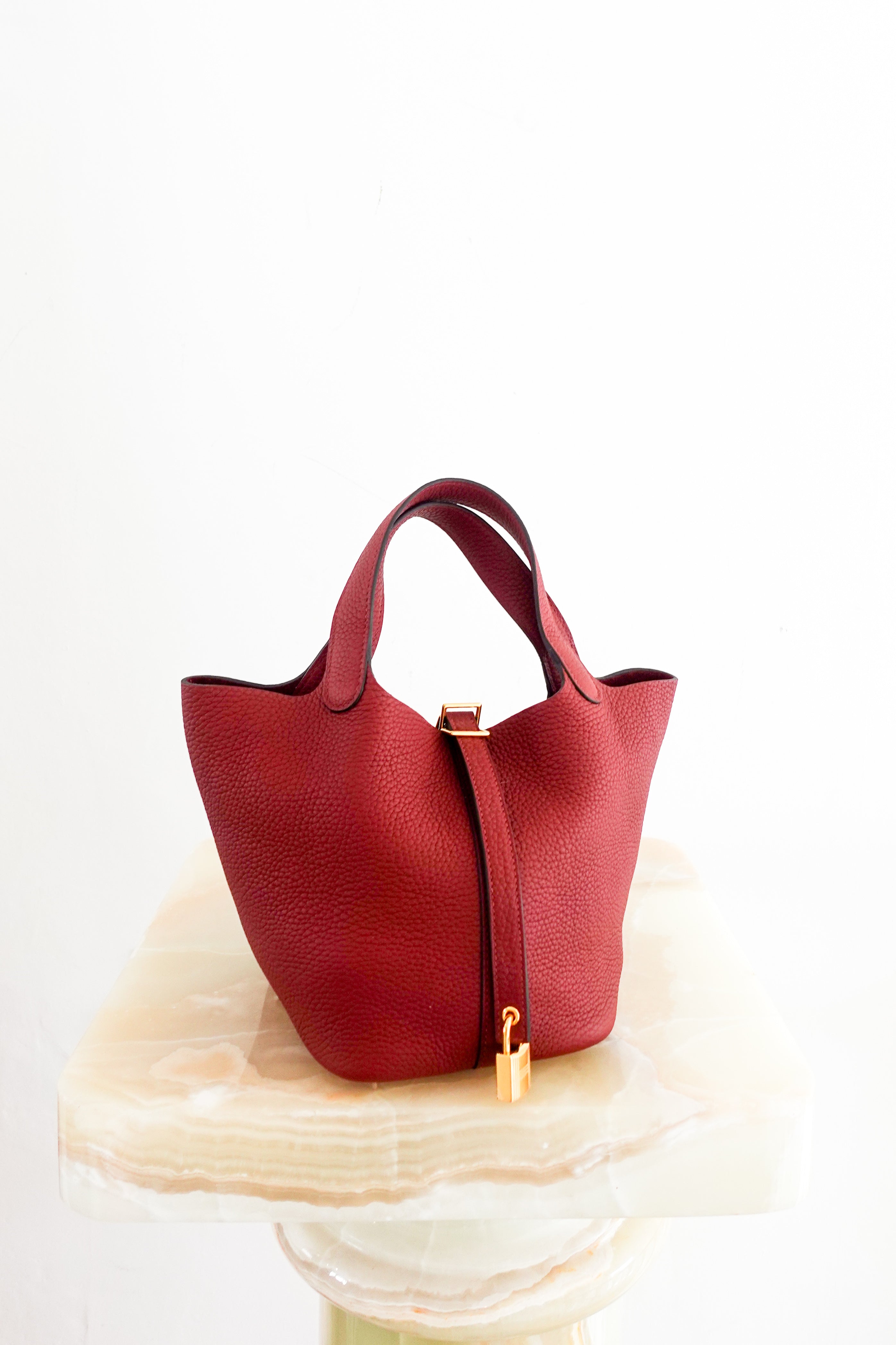 NEW Hermès Picotin Lock 18 Bag – Clemence Leather with Gold