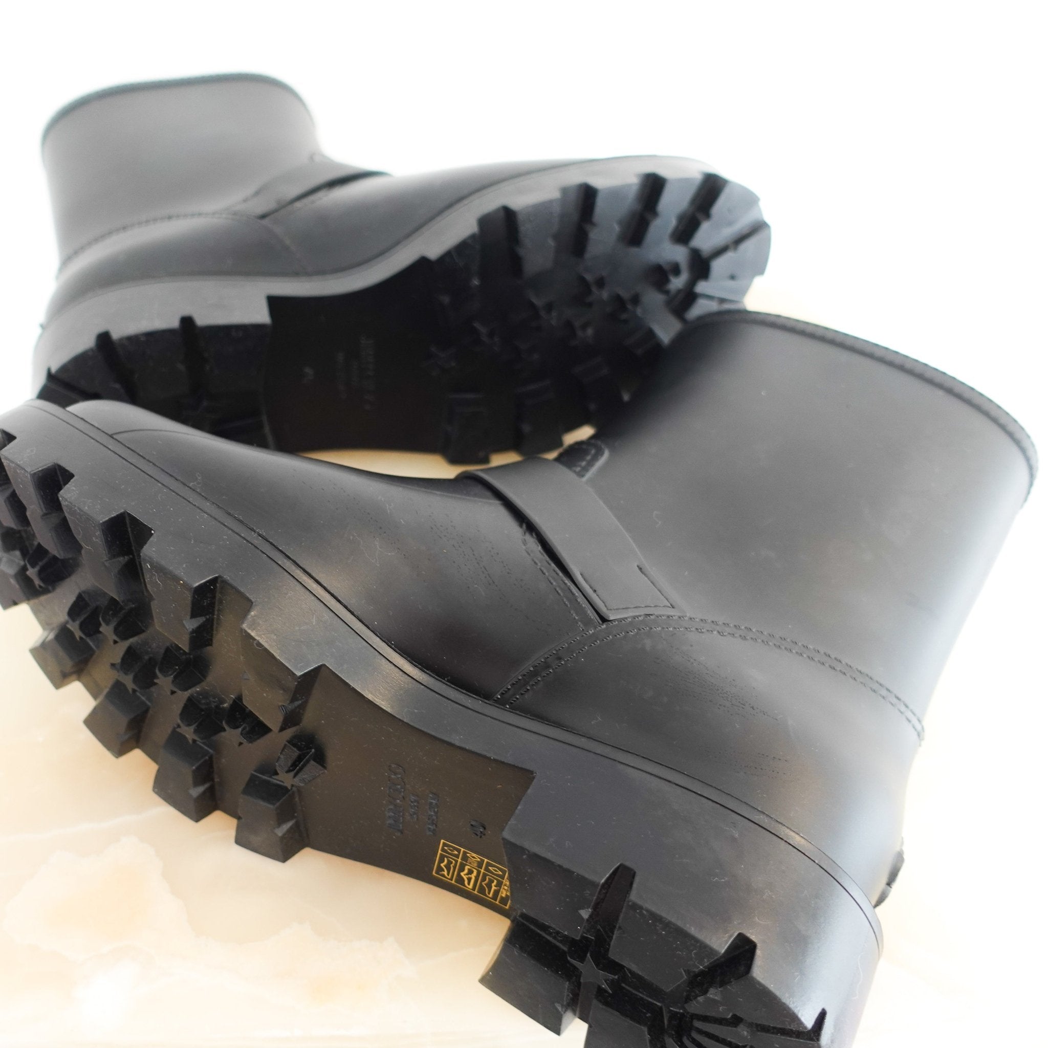 NEW Jimmy Choo Yael Rain Boots RRP £330 | Authentic Preloved - Reloved Again