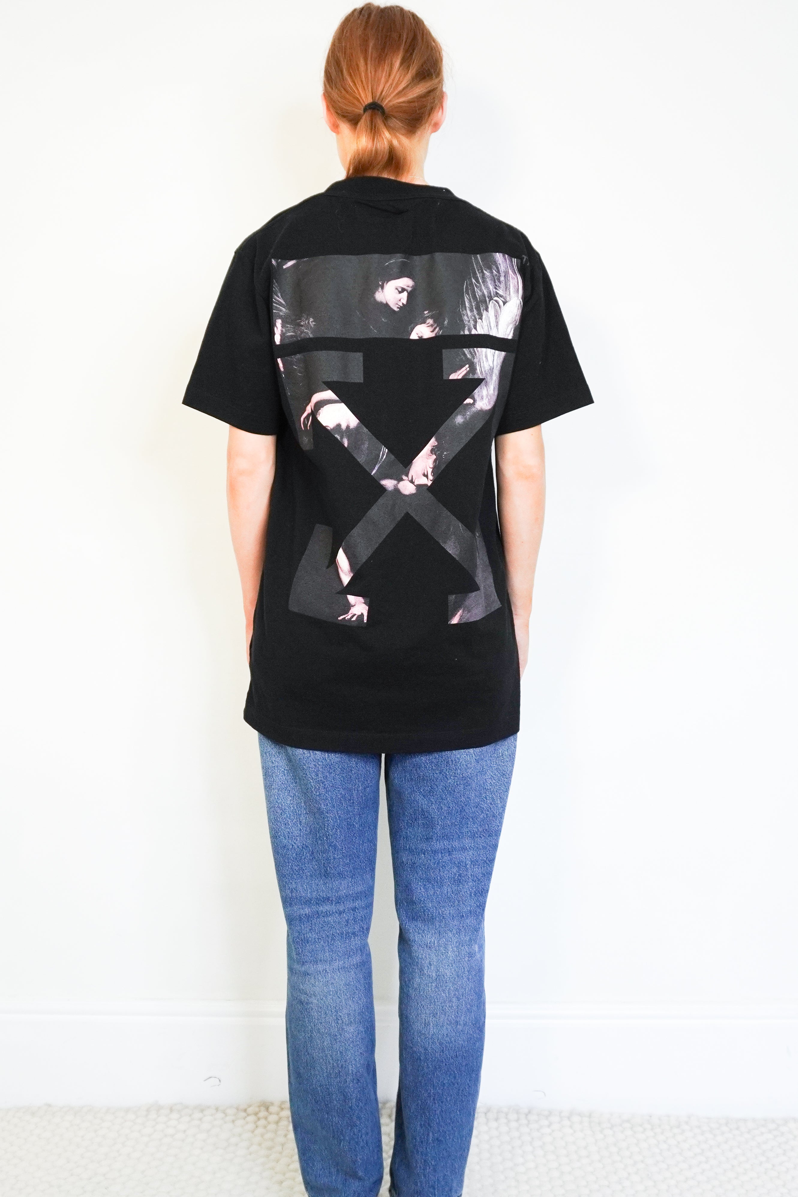NEW Off-White Black Caravaggio Pink Arrow T-Shirt back photo chelsea london