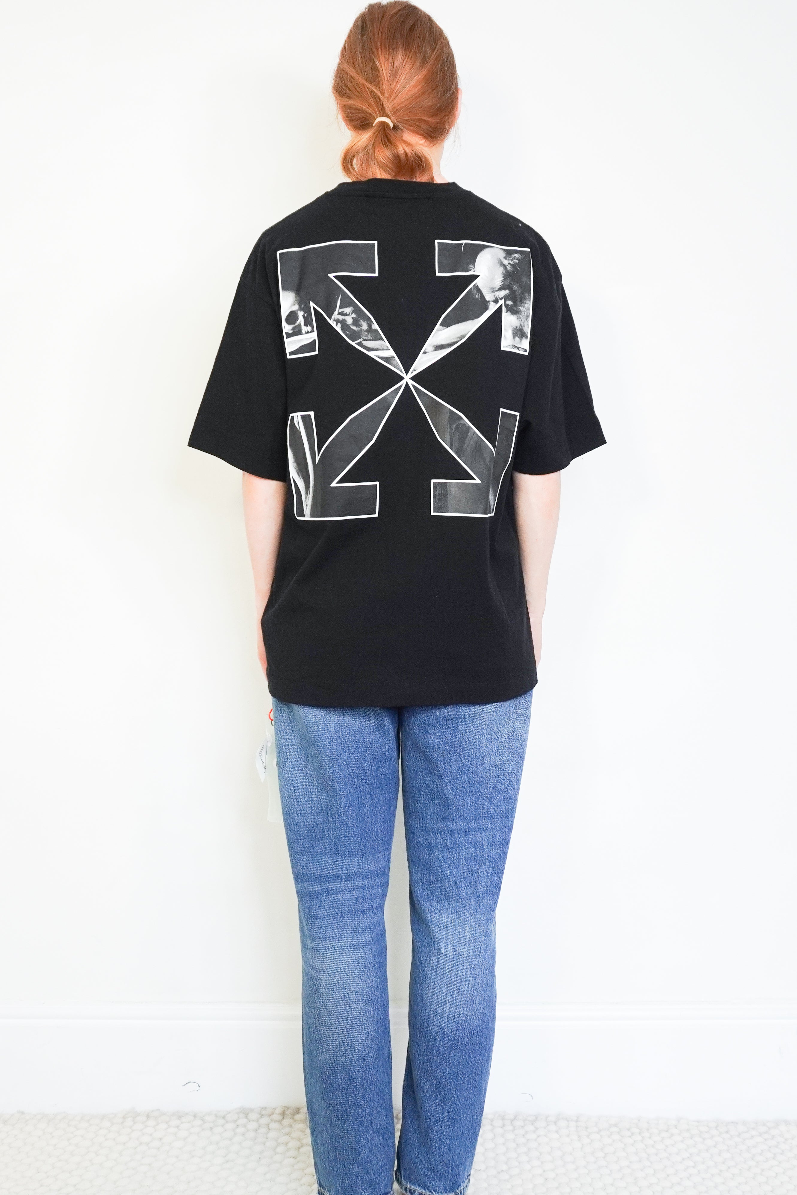 NEW Off-White Black Caravaggio White Arrow T-Shirt back photo chelsea london