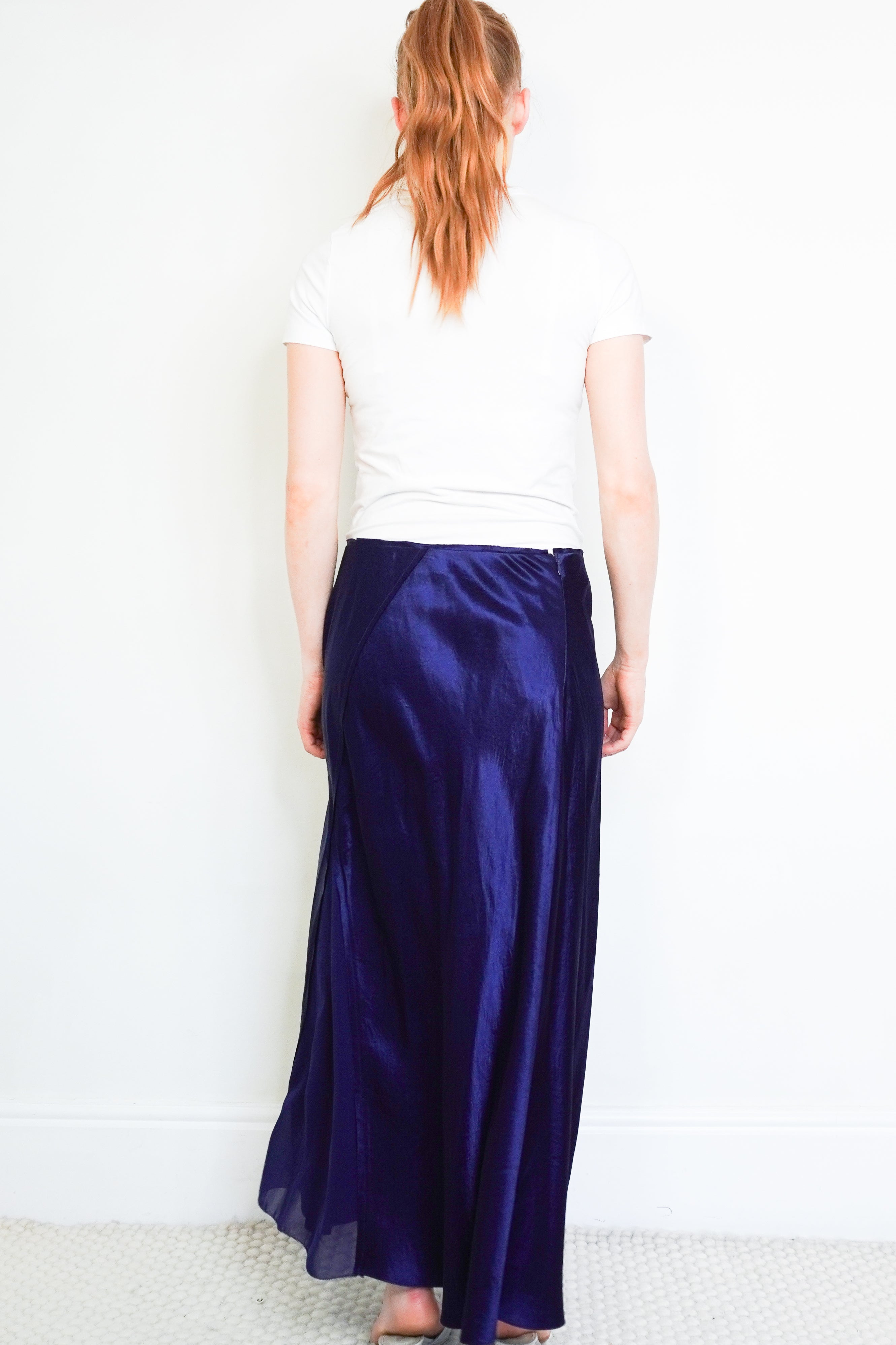 NEW Vince Navy Blue Satin Skirt back photo chelsea london